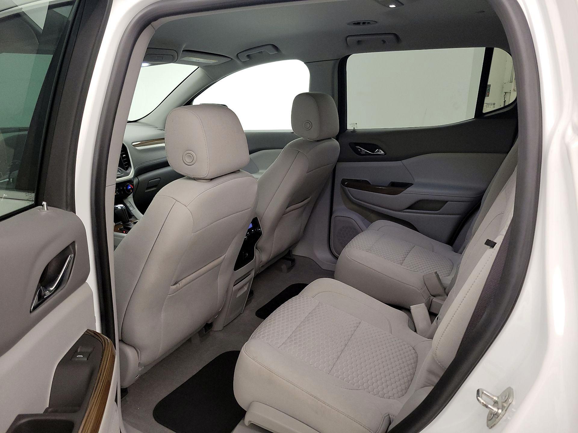 Thumbnail: 2018 GMC Acadia - 19