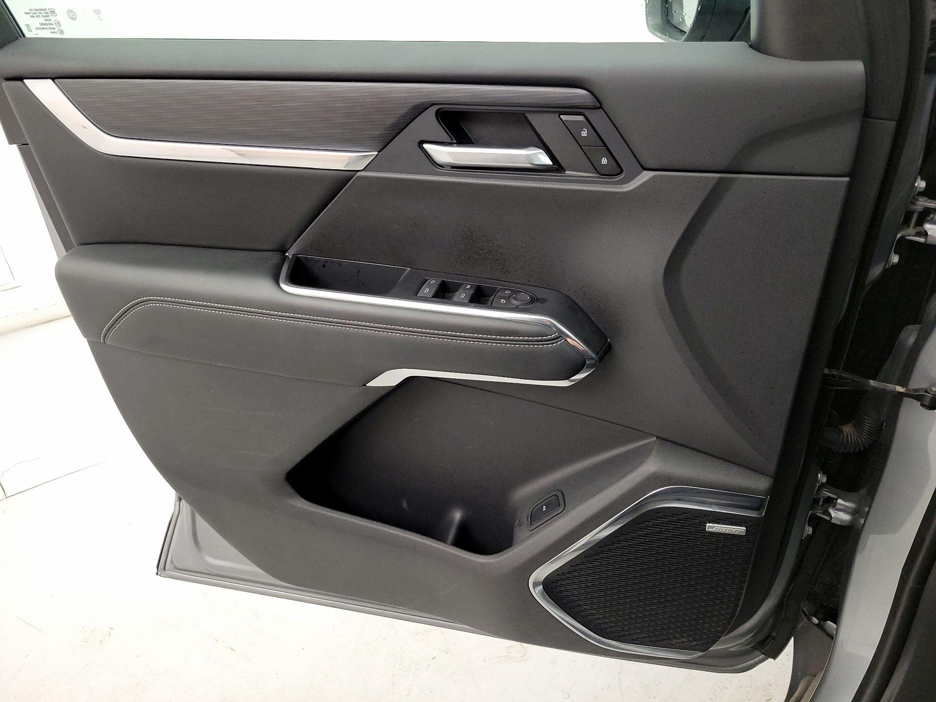 Thumbnail: 2025 GMC Acadia - 12