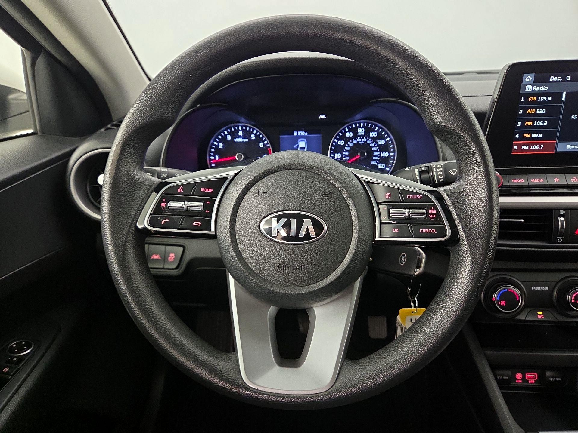 Thumbnail: 2020 Kia Forte - 10