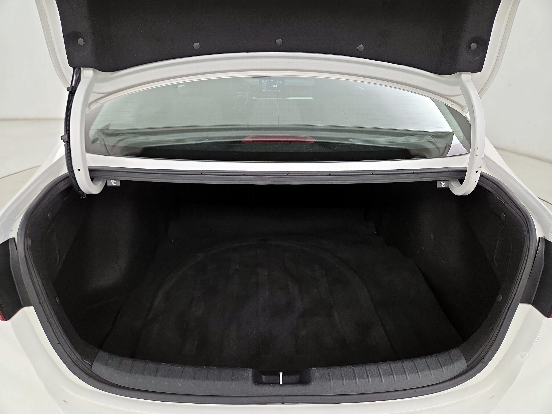 Thumbnail: 2020 Kia Forte - 20