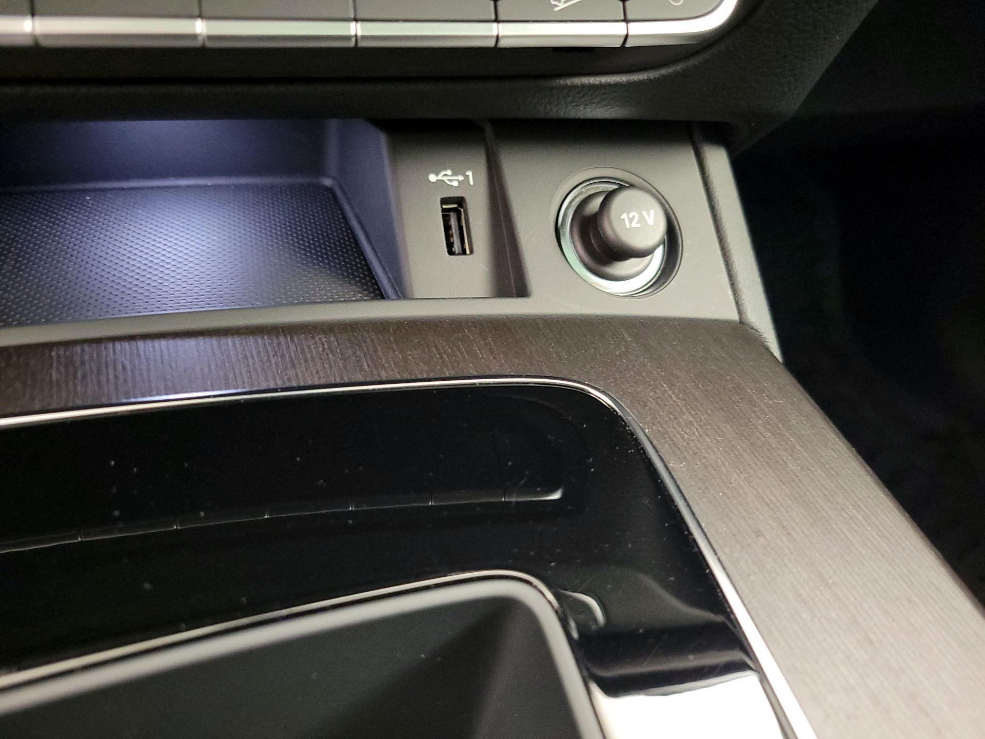 Thumbnail: 2023 Audi Q5 - 18