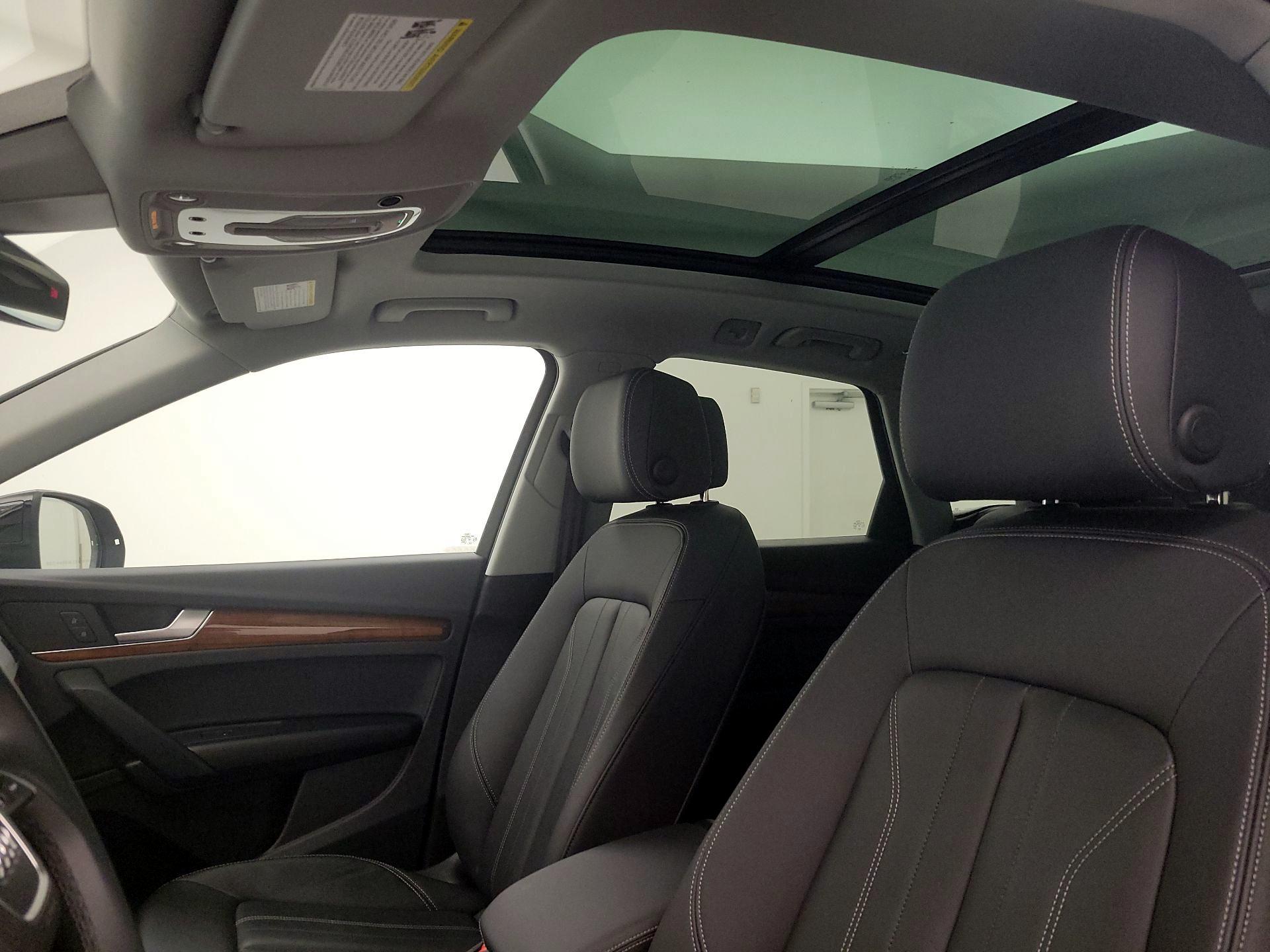 Thumbnail: 2023 Audi Q5 - 19