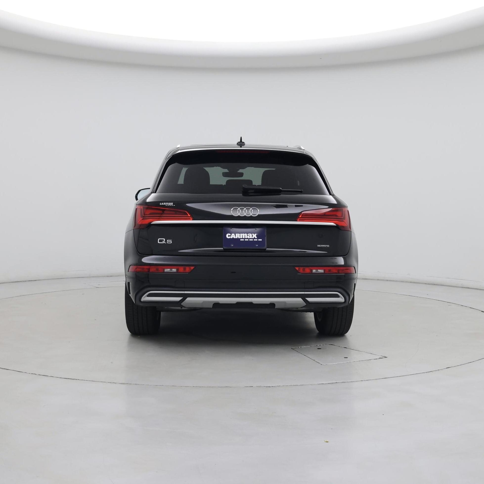 Thumbnail: 2023 Audi Q5 - 6
