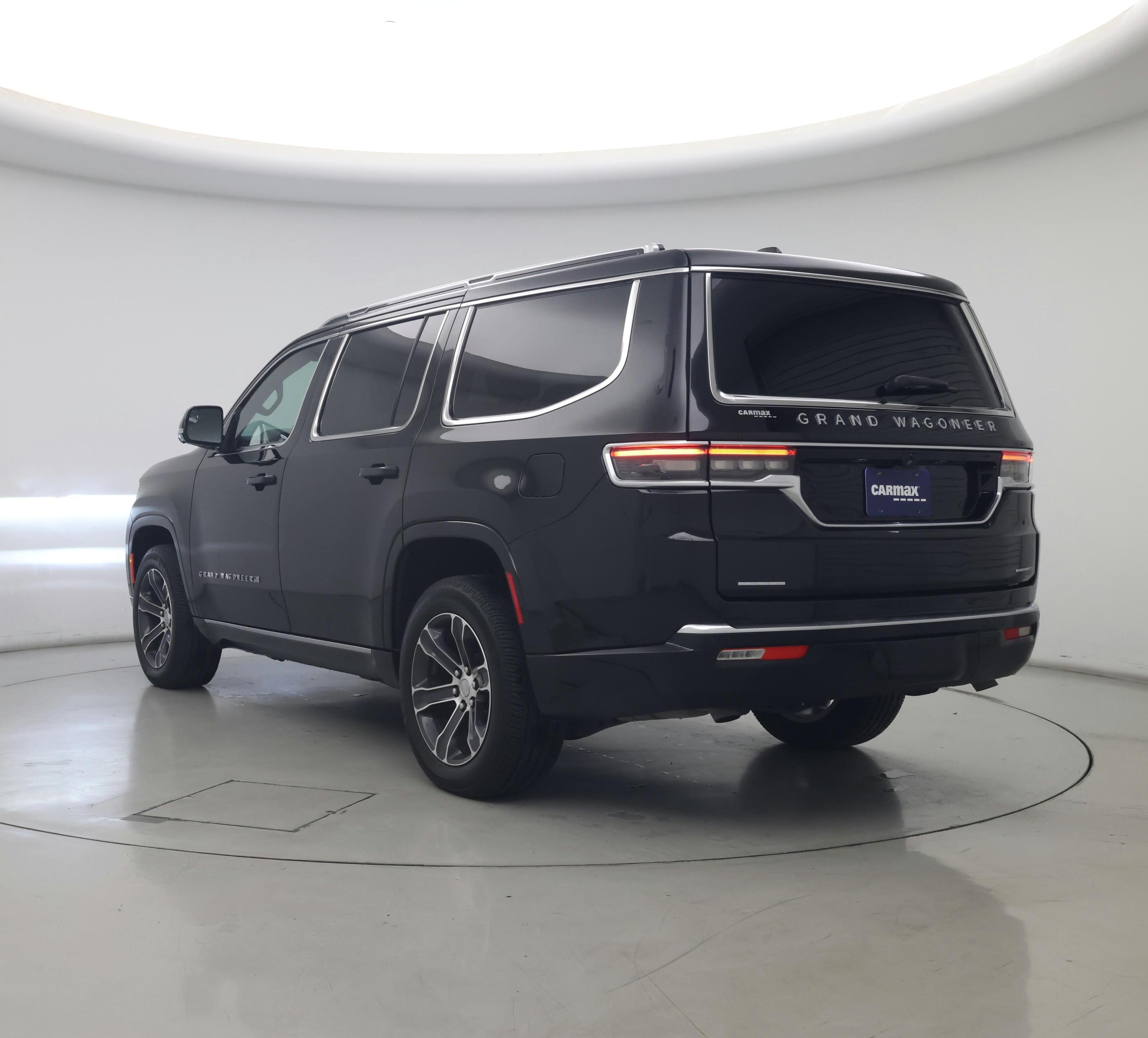 Thumbnail: 2022 Jeep Grand Wagoneer - 2