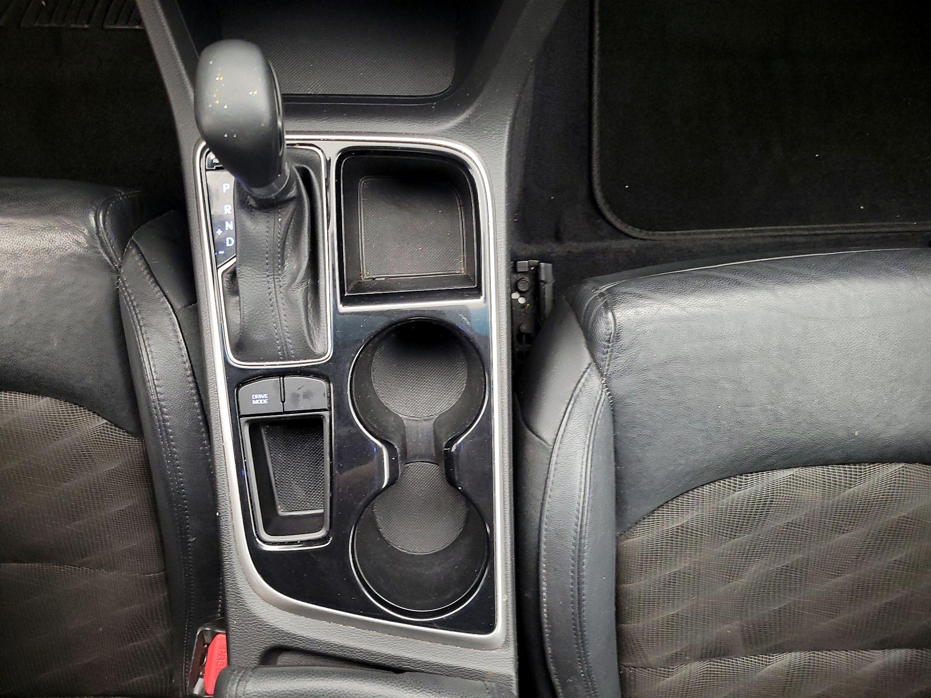 Thumbnail: 2018 Hyundai Sonata - 17