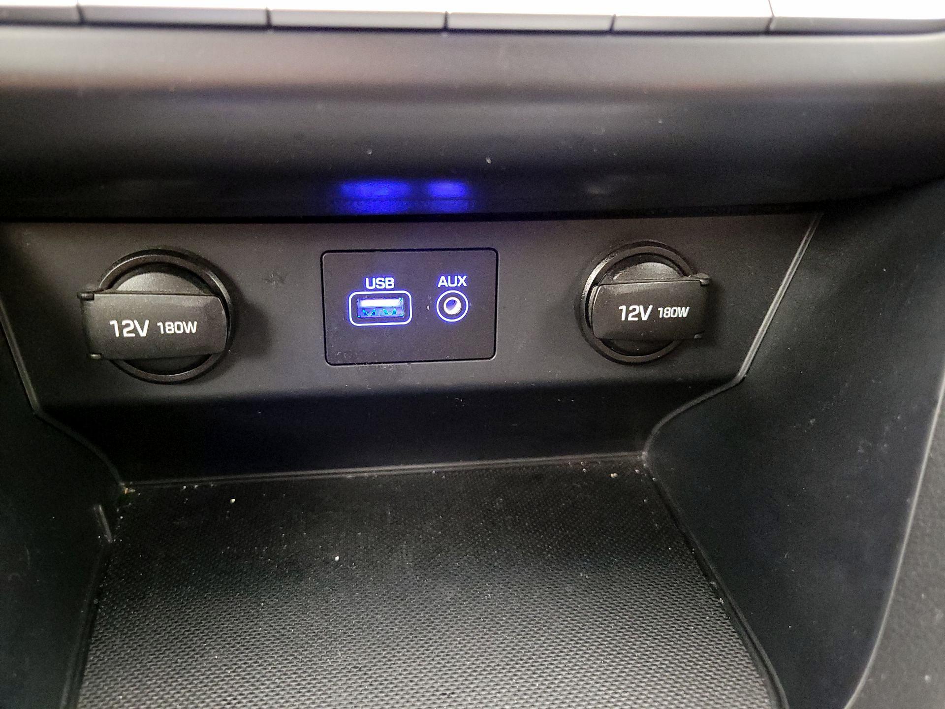 Thumbnail: 2018 Hyundai Sonata - 18