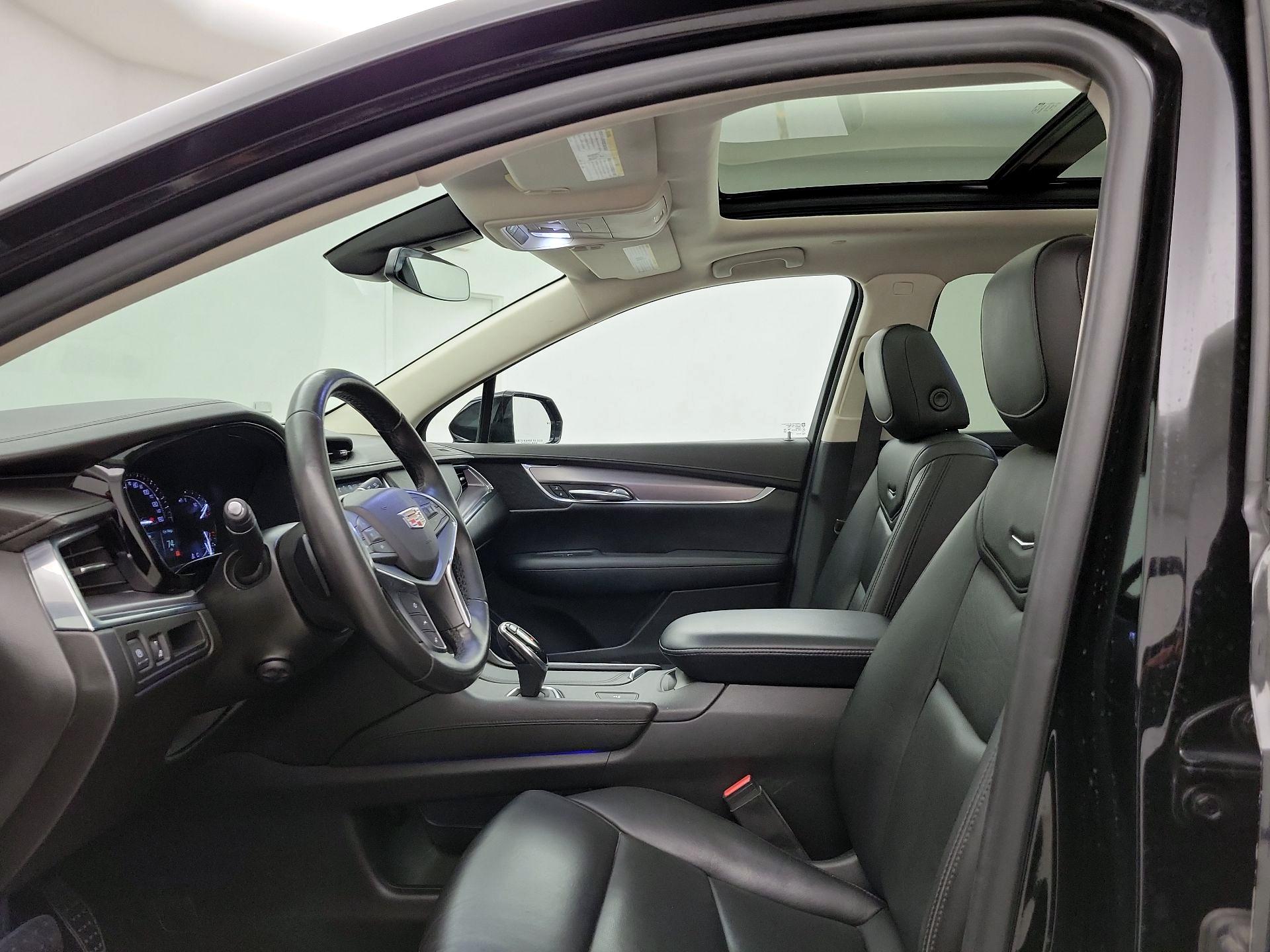 Thumbnail: 2019 Cadillac XT5 - 20