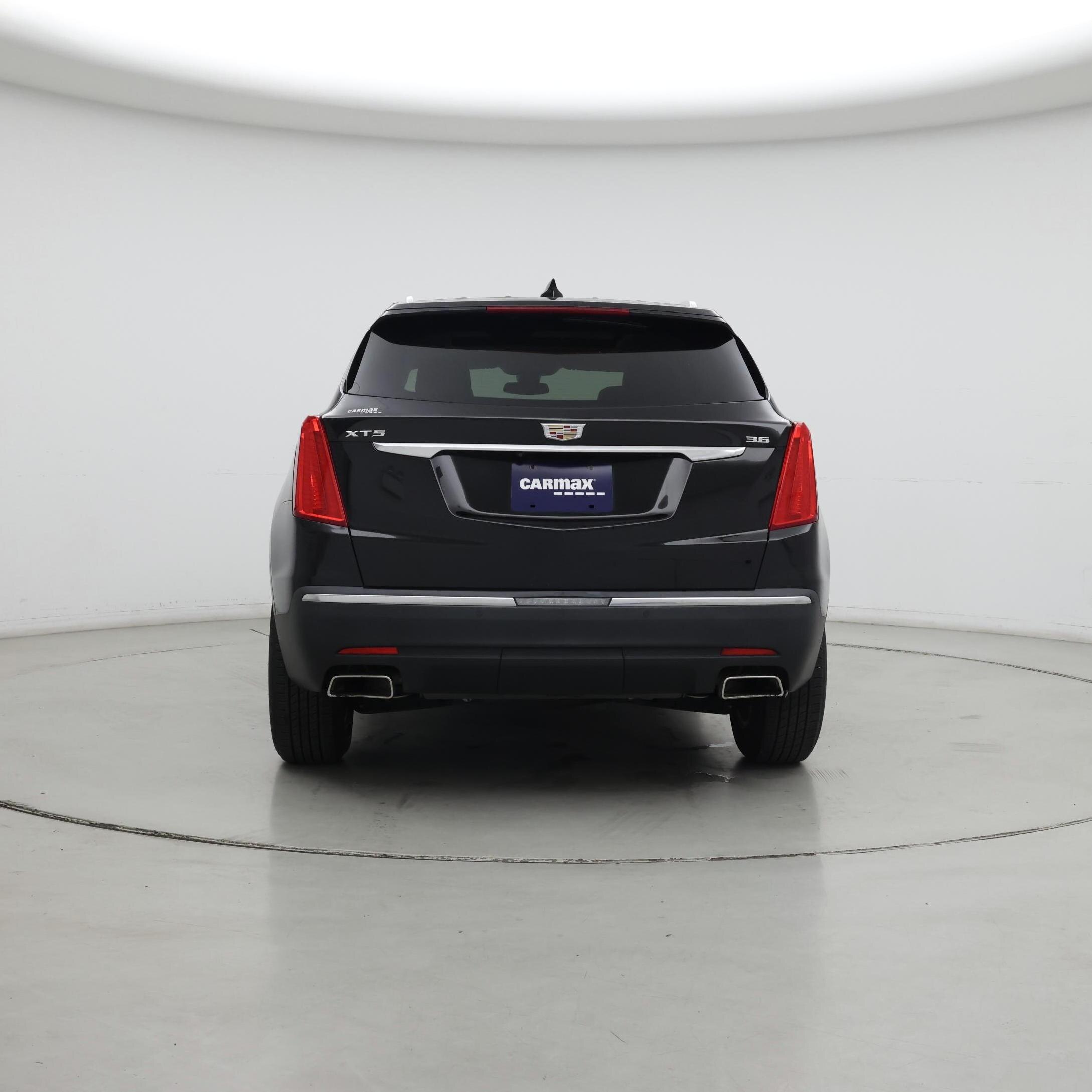 Thumbnail: 2019 Cadillac XT5 - 6
