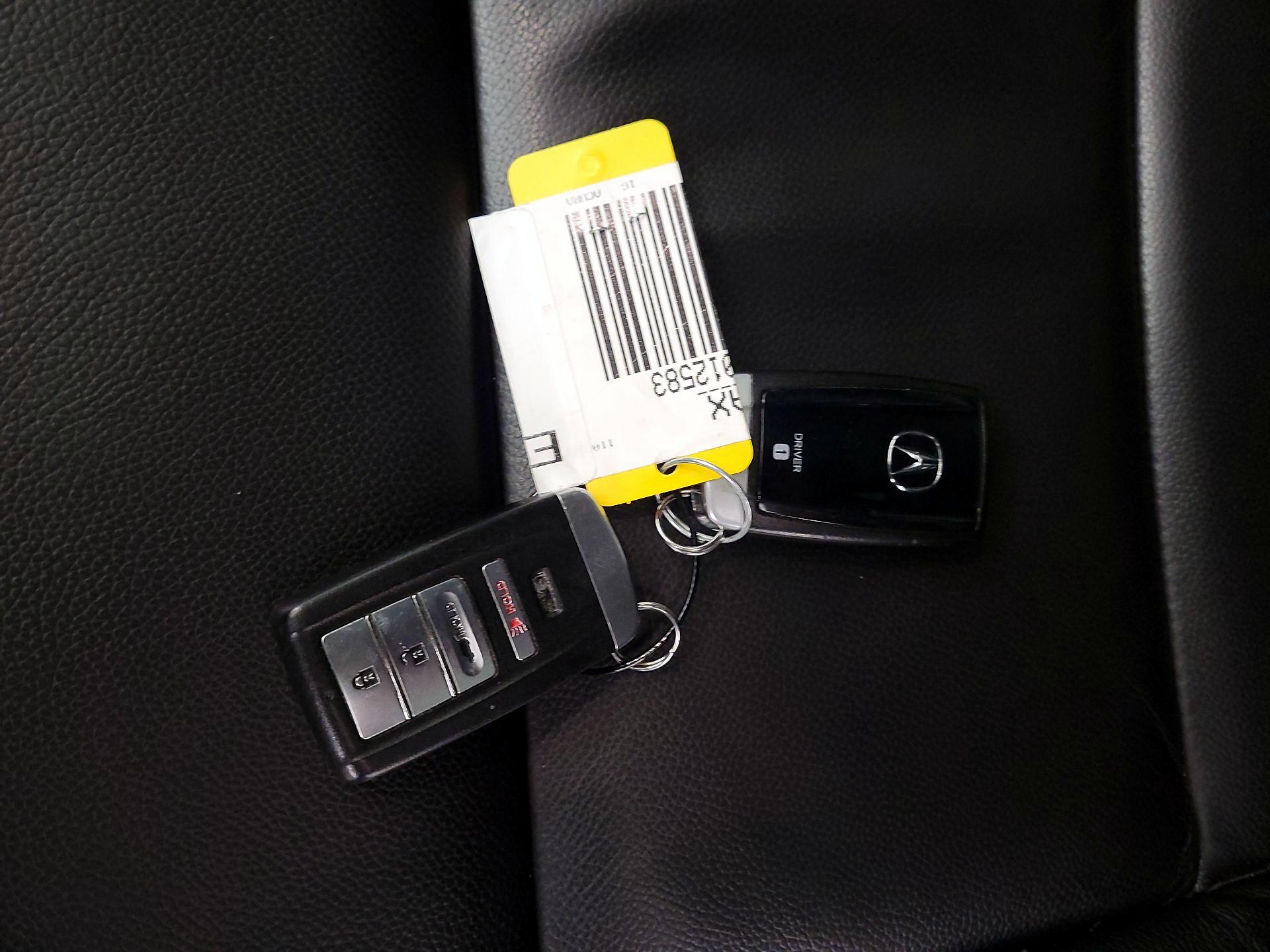 Thumbnail: 2016 Acura MDX - 20