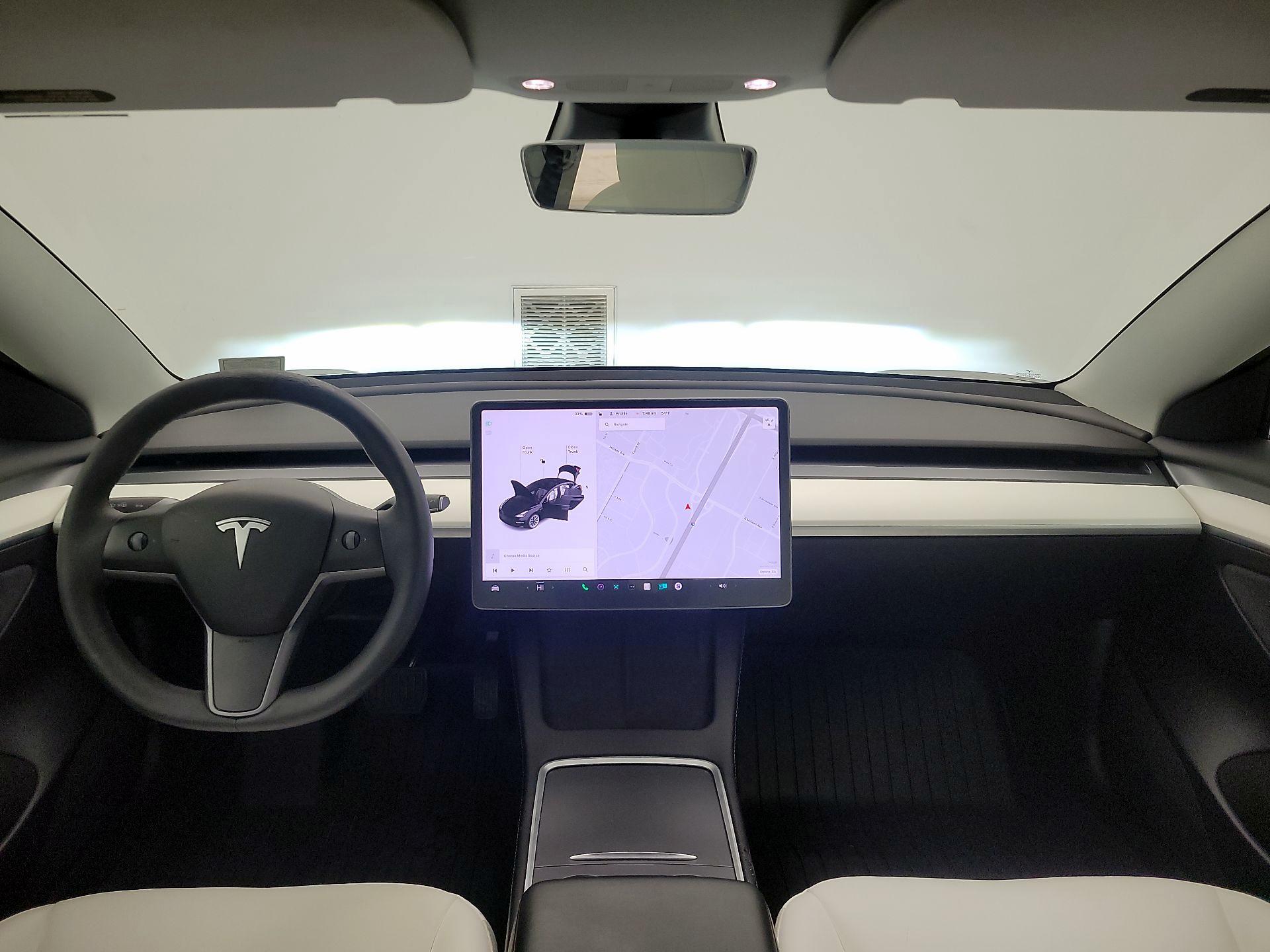 Thumbnail: 2021 Tesla Model 3 - 9