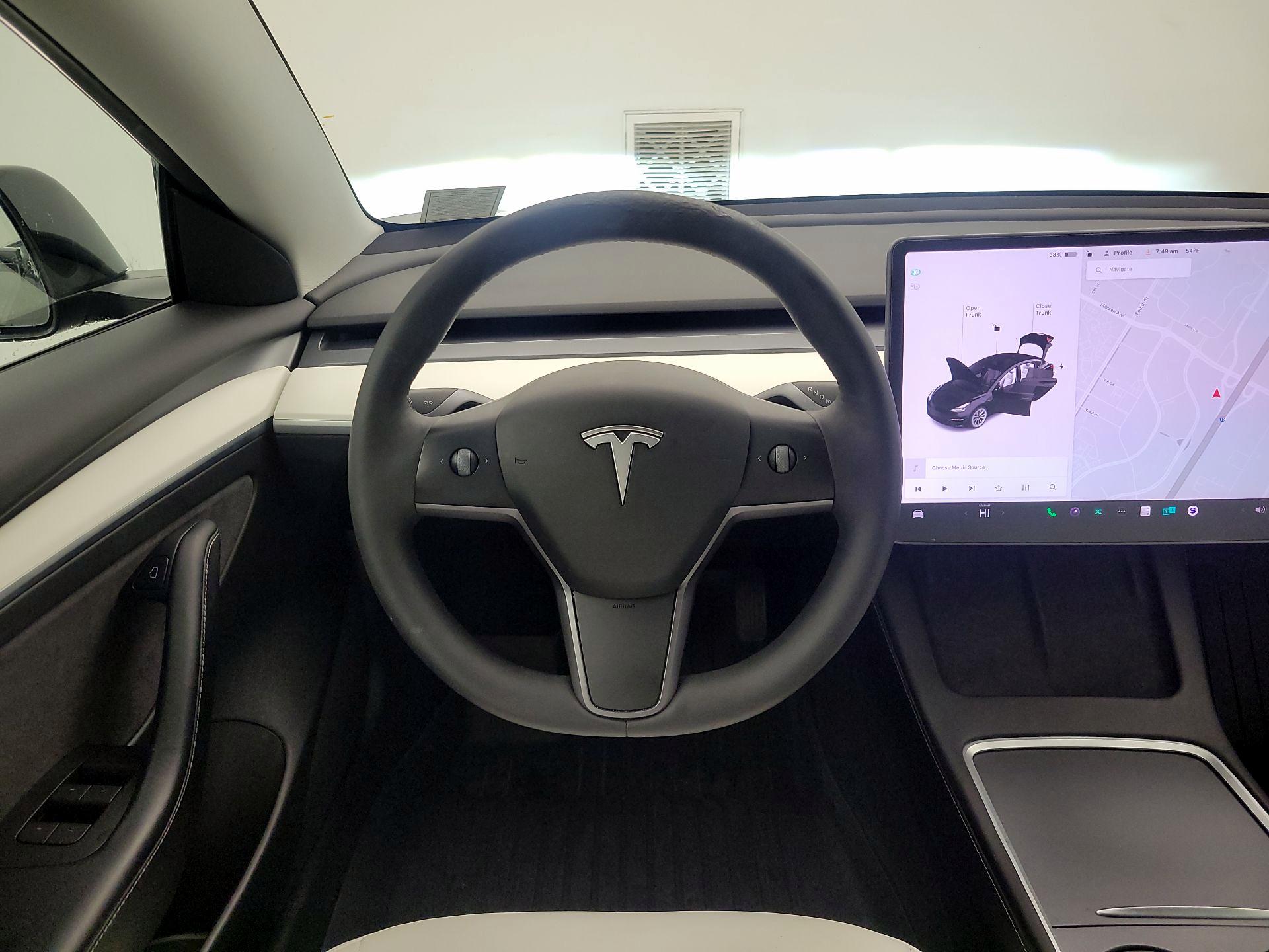 Thumbnail: 2021 Tesla Model 3 - 10