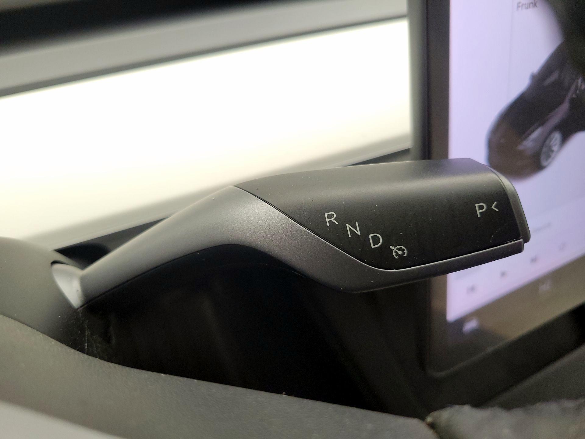 Thumbnail: 2021 Tesla Model 3 - 17