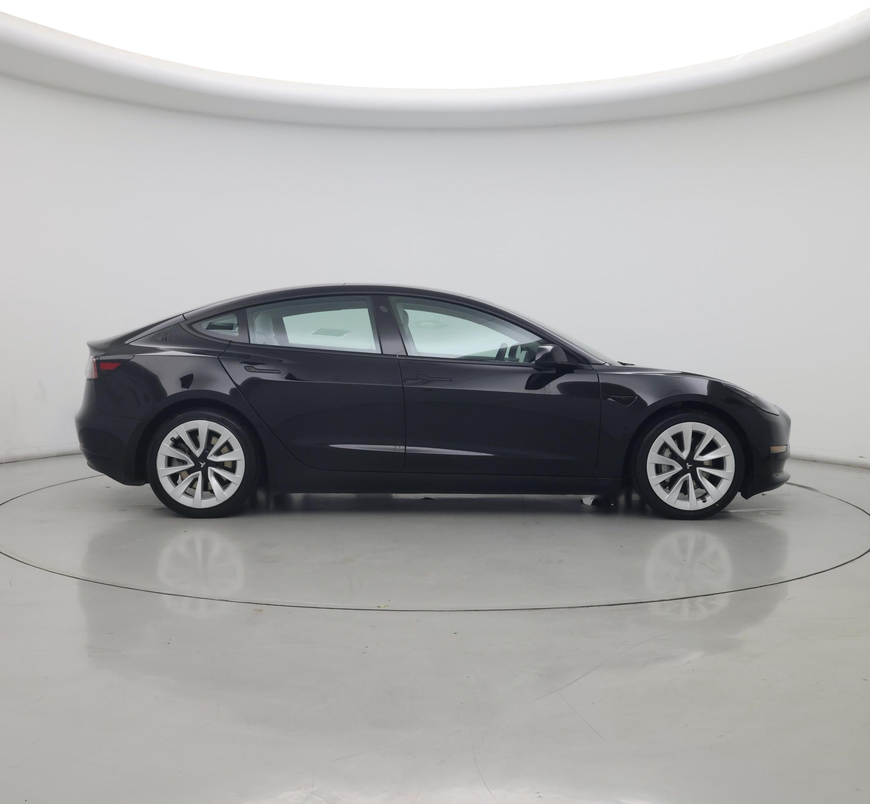 Thumbnail: 2021 Tesla Model 3 - 7