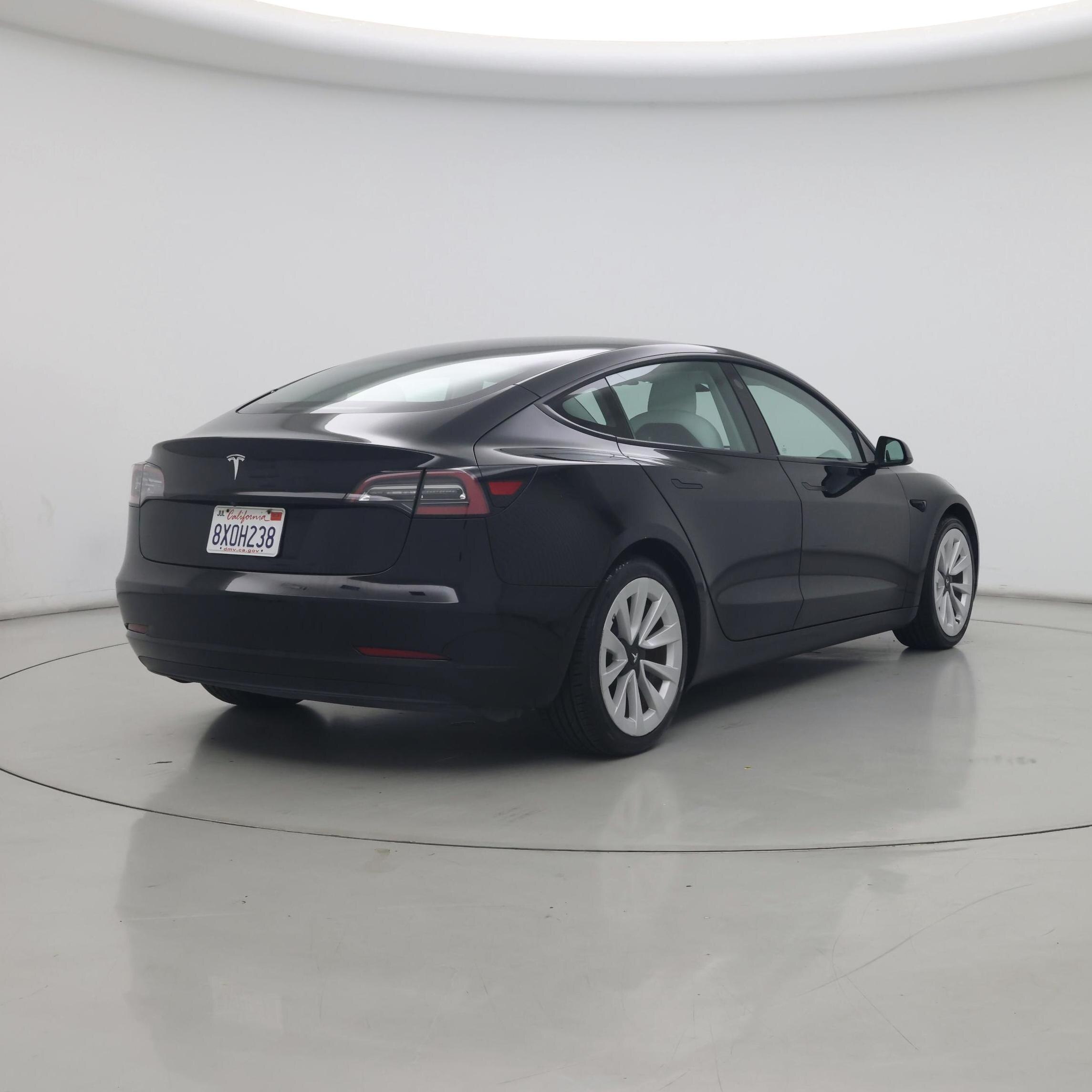 Thumbnail: 2021 Tesla Model 3 - 8