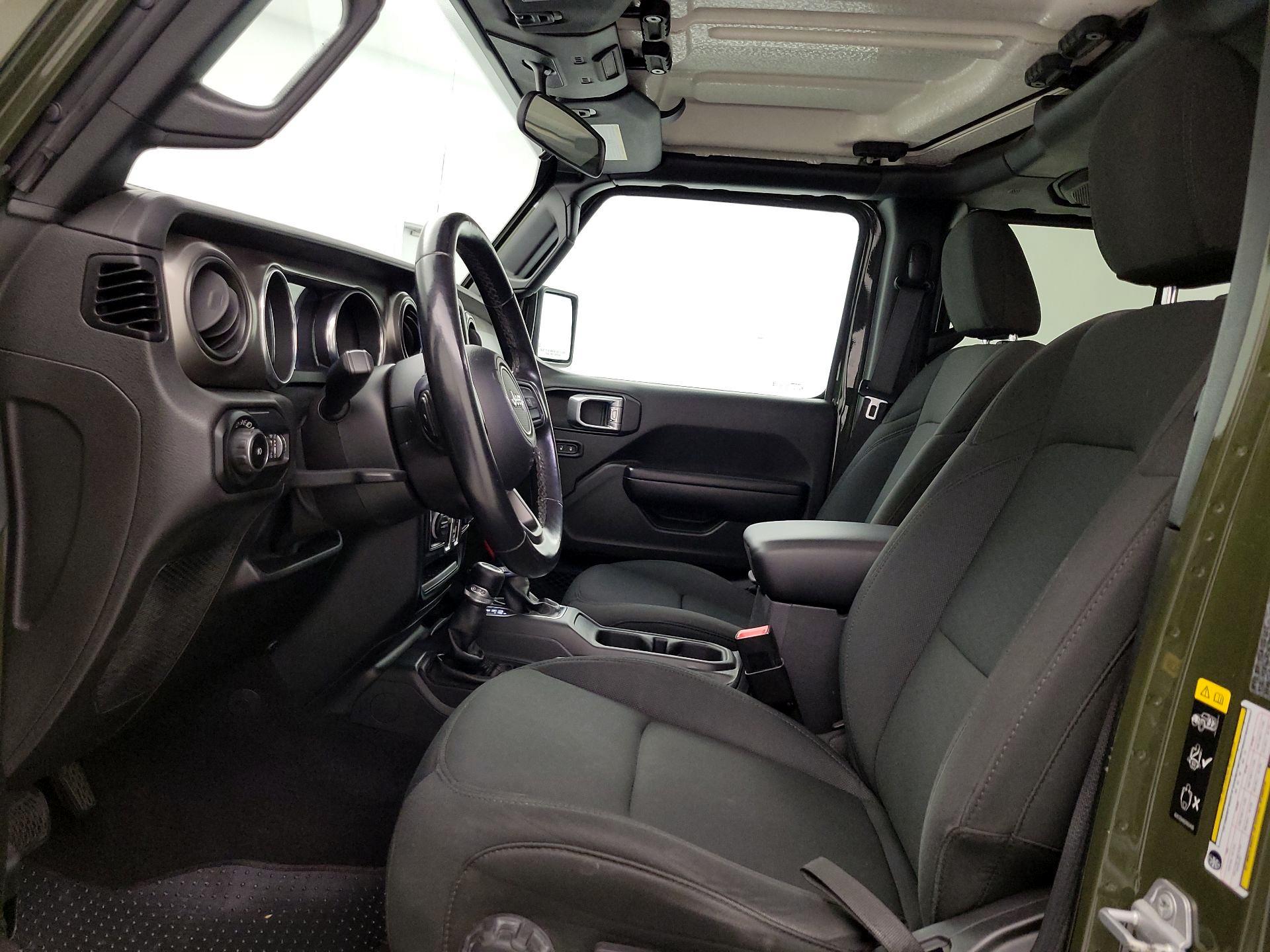 Thumbnail: 2021 Jeep Wrangler - 11