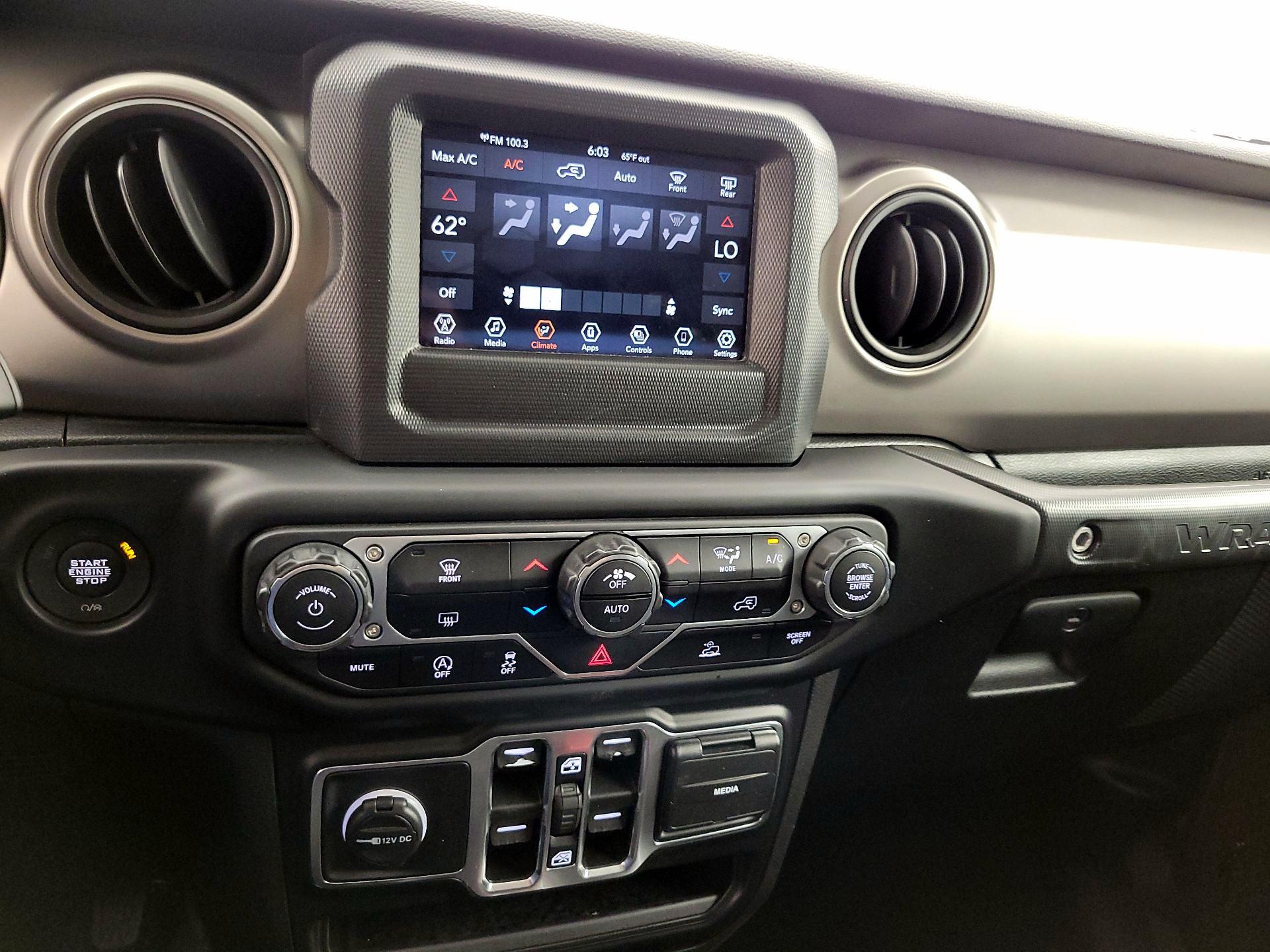 Thumbnail: 2021 Jeep Wrangler - 17