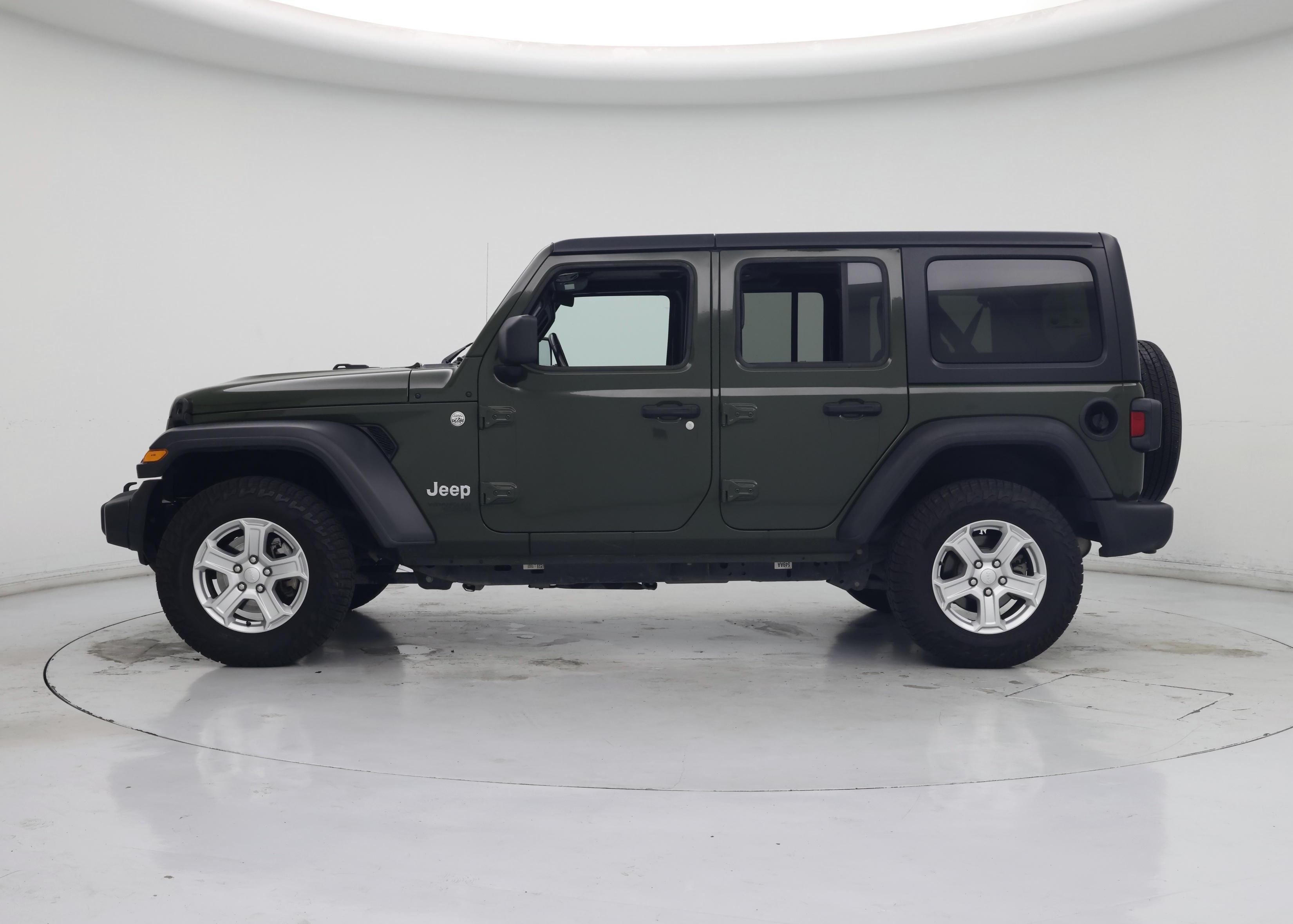 Thumbnail: 2021 Jeep Wrangler - 3