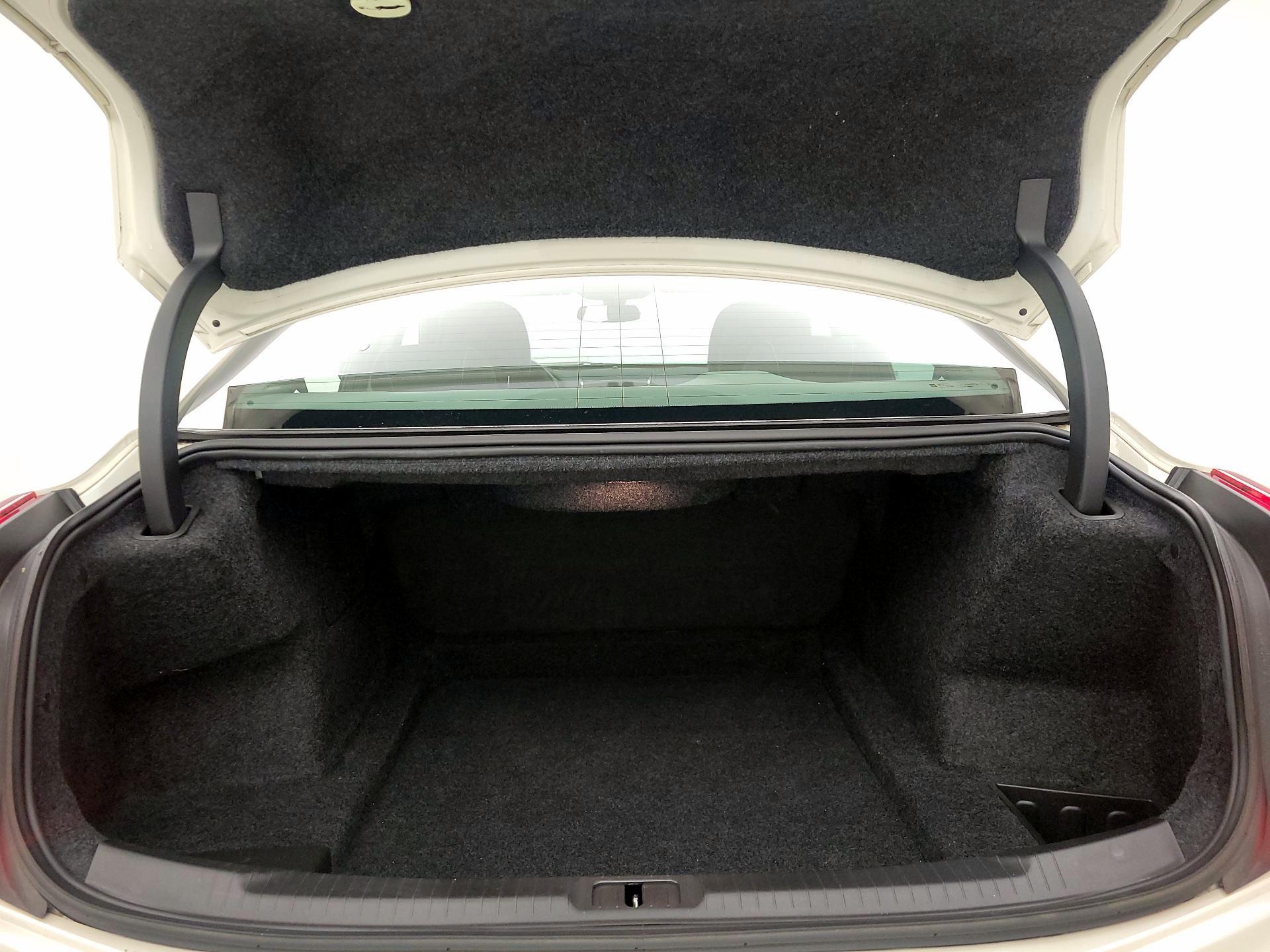 Thumbnail: 2014 Cadillac ATS - 19