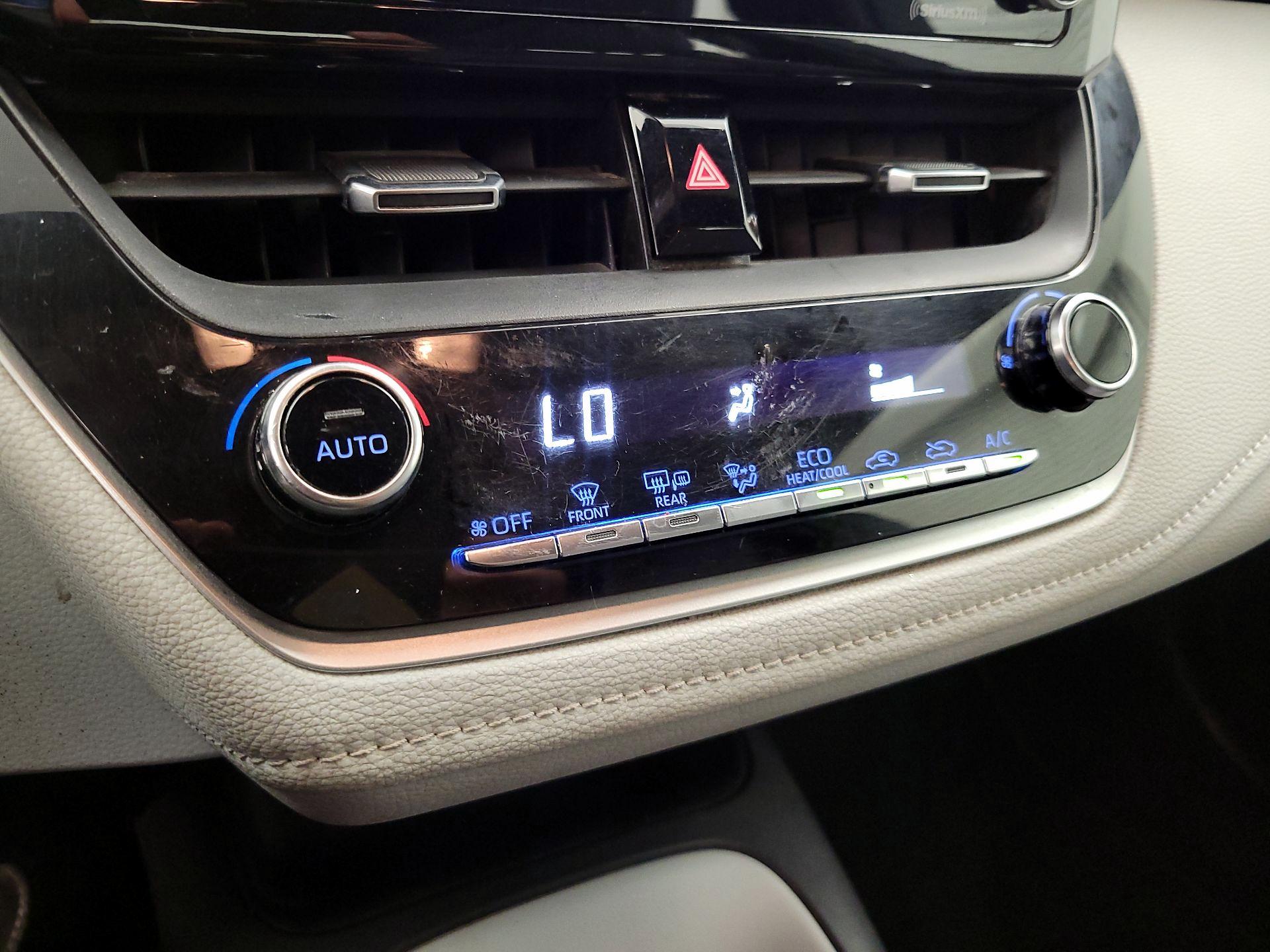 Thumbnail: 2022 Toyota Corolla - 16