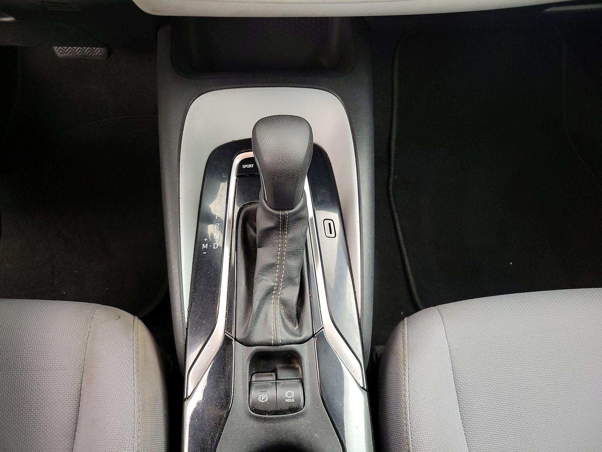 Thumbnail: 2022 Toyota Corolla - 17