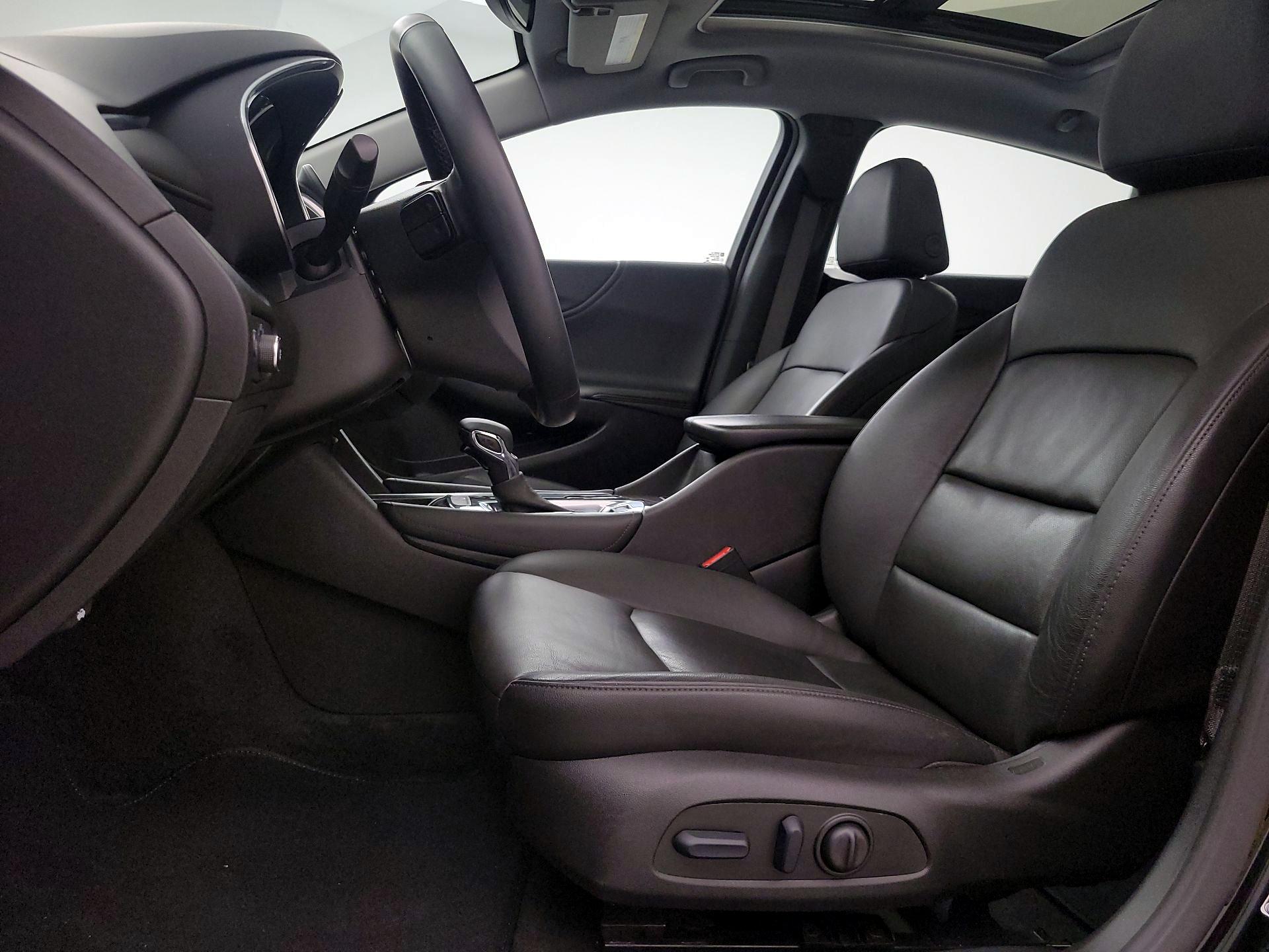 Thumbnail: 2024 Chevrolet Malibu - 11