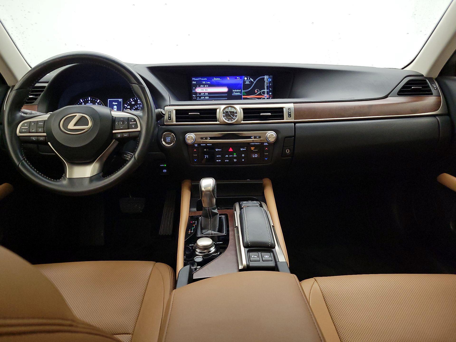 Thumbnail: 2018 Lexus GS - 9