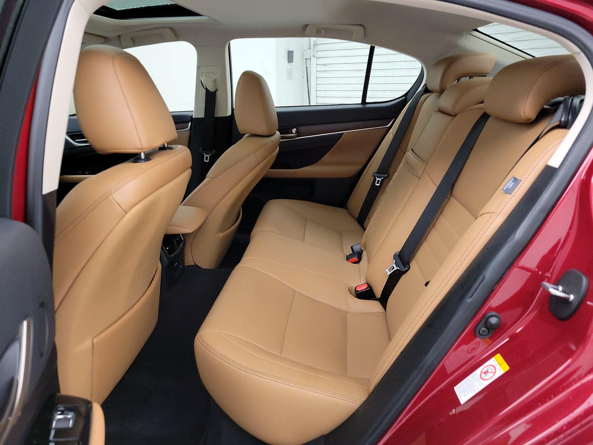 Thumbnail: 2018 Lexus GS - 20