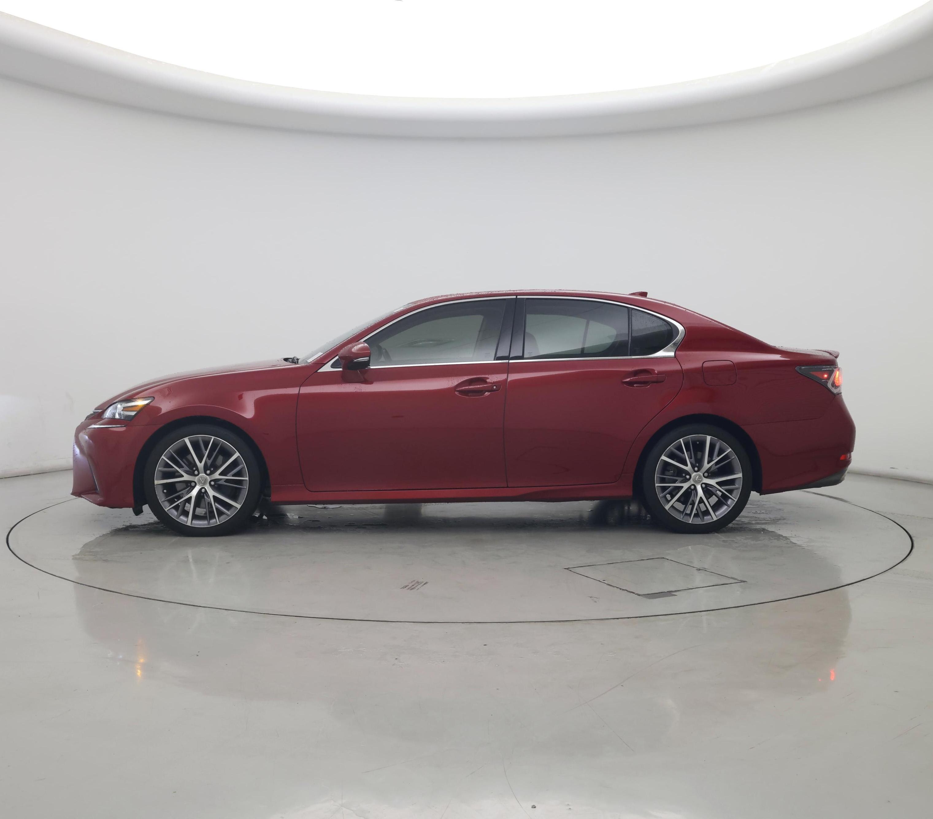 Thumbnail: 2018 Lexus GS - 3