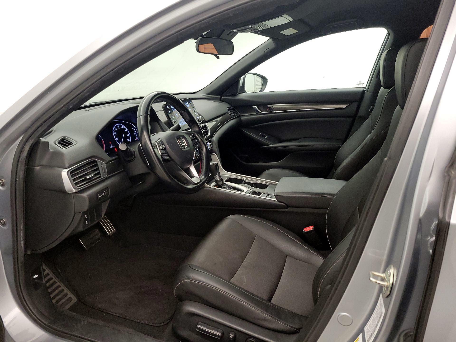 Thumbnail: 2019 Honda Accord - 11