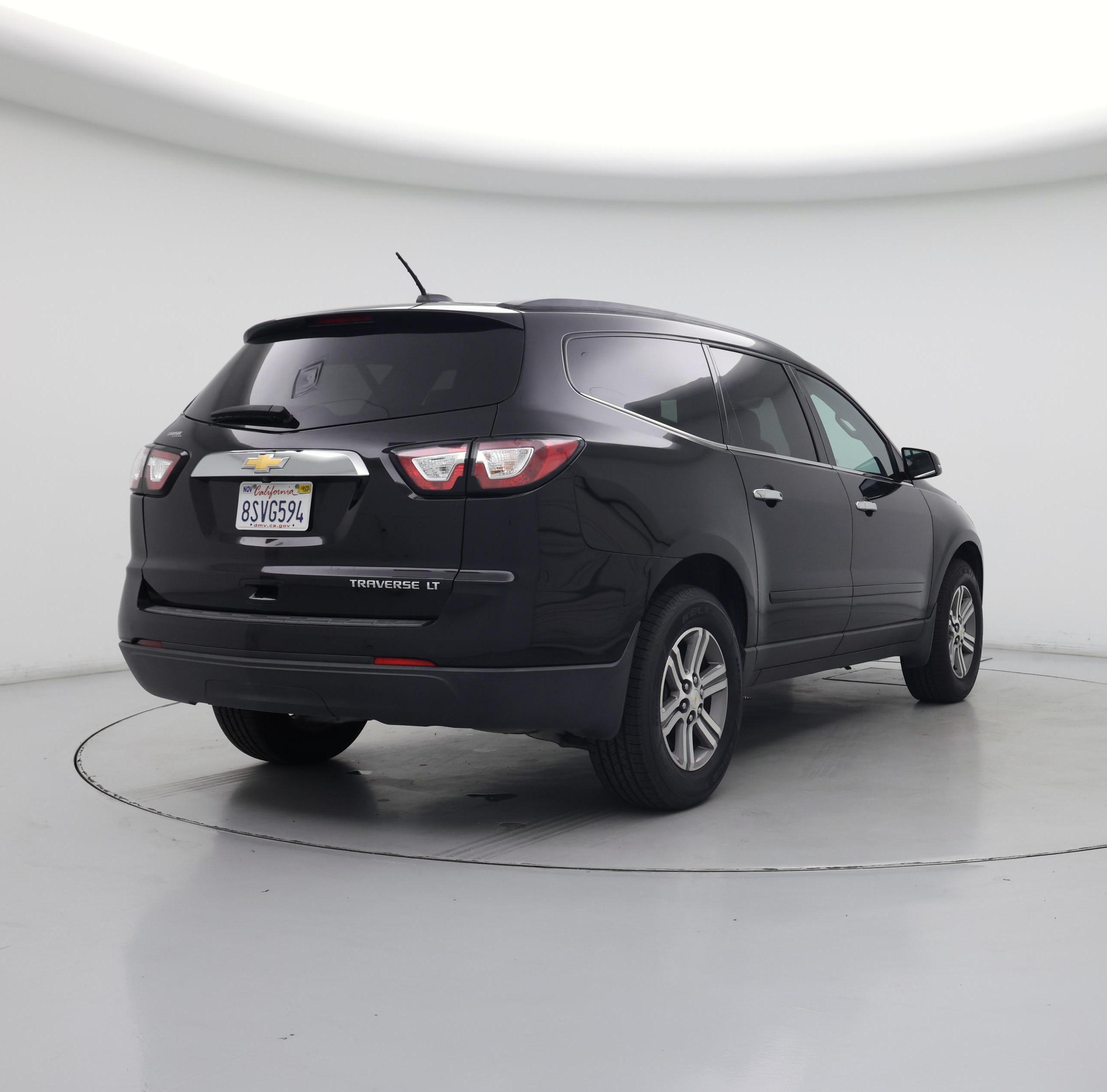Thumbnail: 2016 Chevrolet Traverse - 8