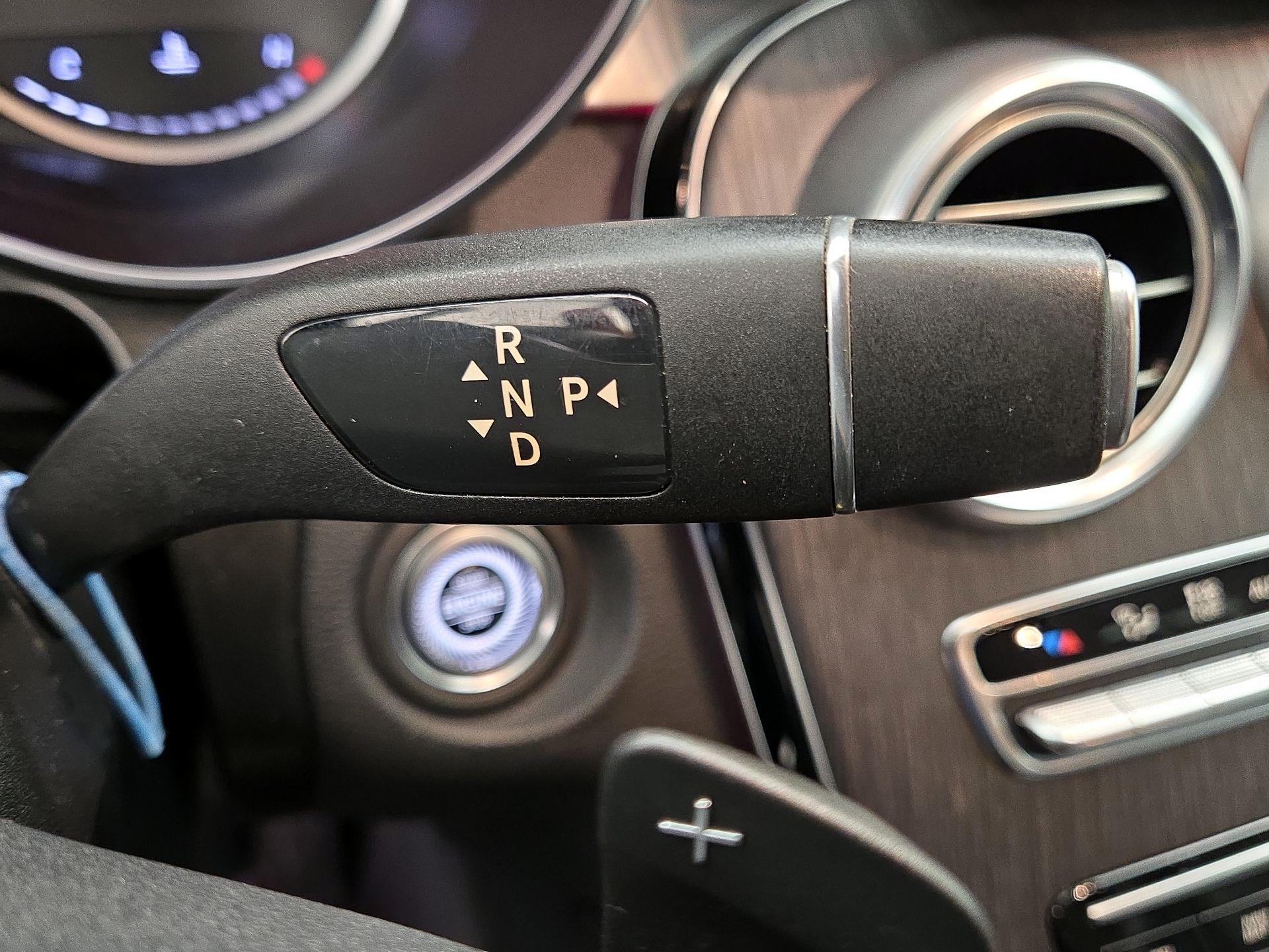 Thumbnail: 2022 Mercedes-Benz GLC - 17