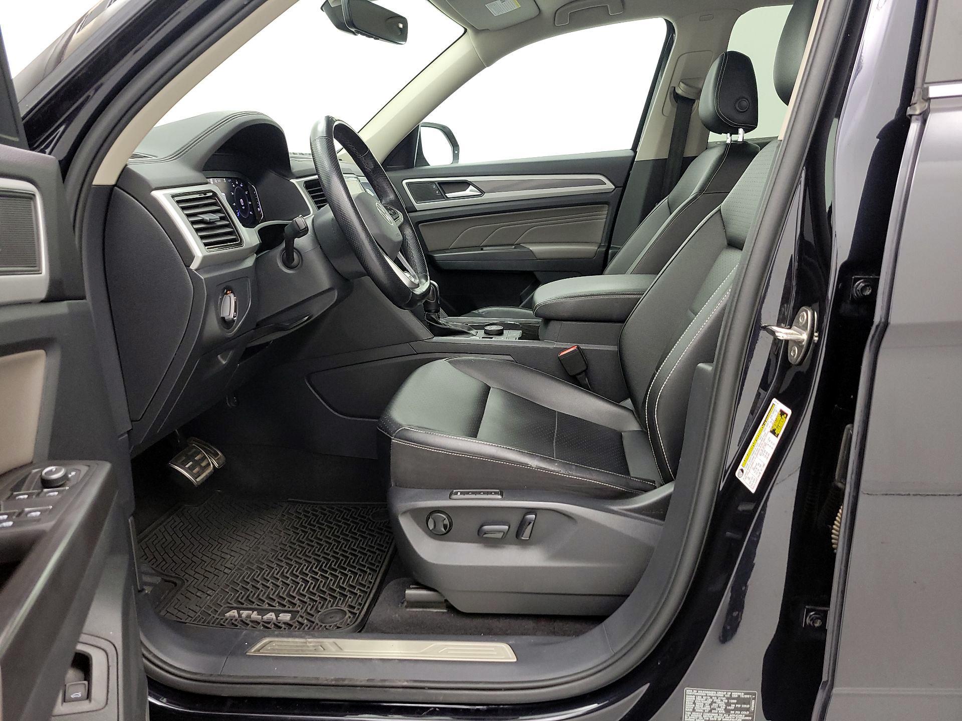 Thumbnail: 2022 Volkswagen Atlas - 11