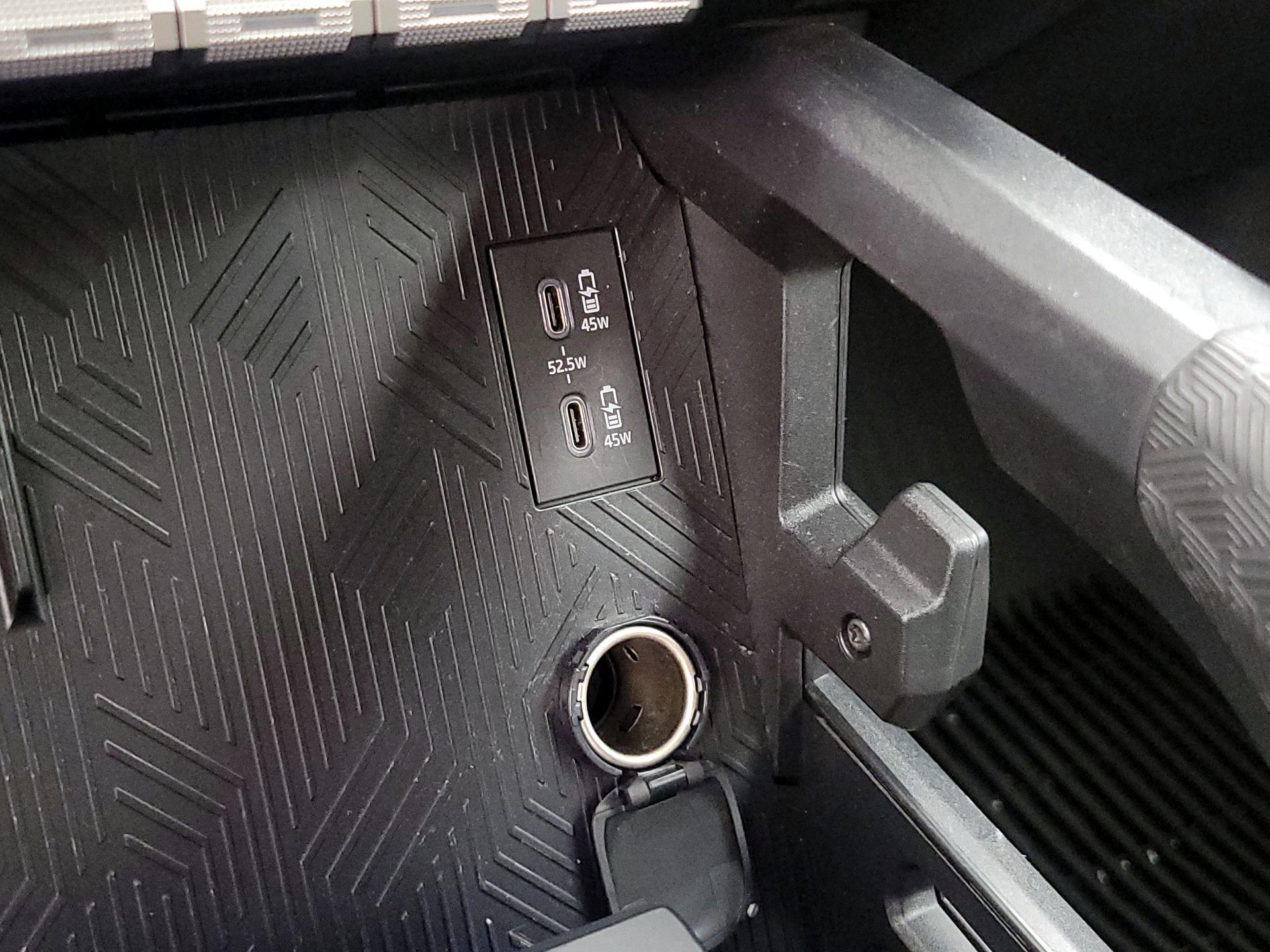 Thumbnail: 2024 Toyota Tacoma - 18