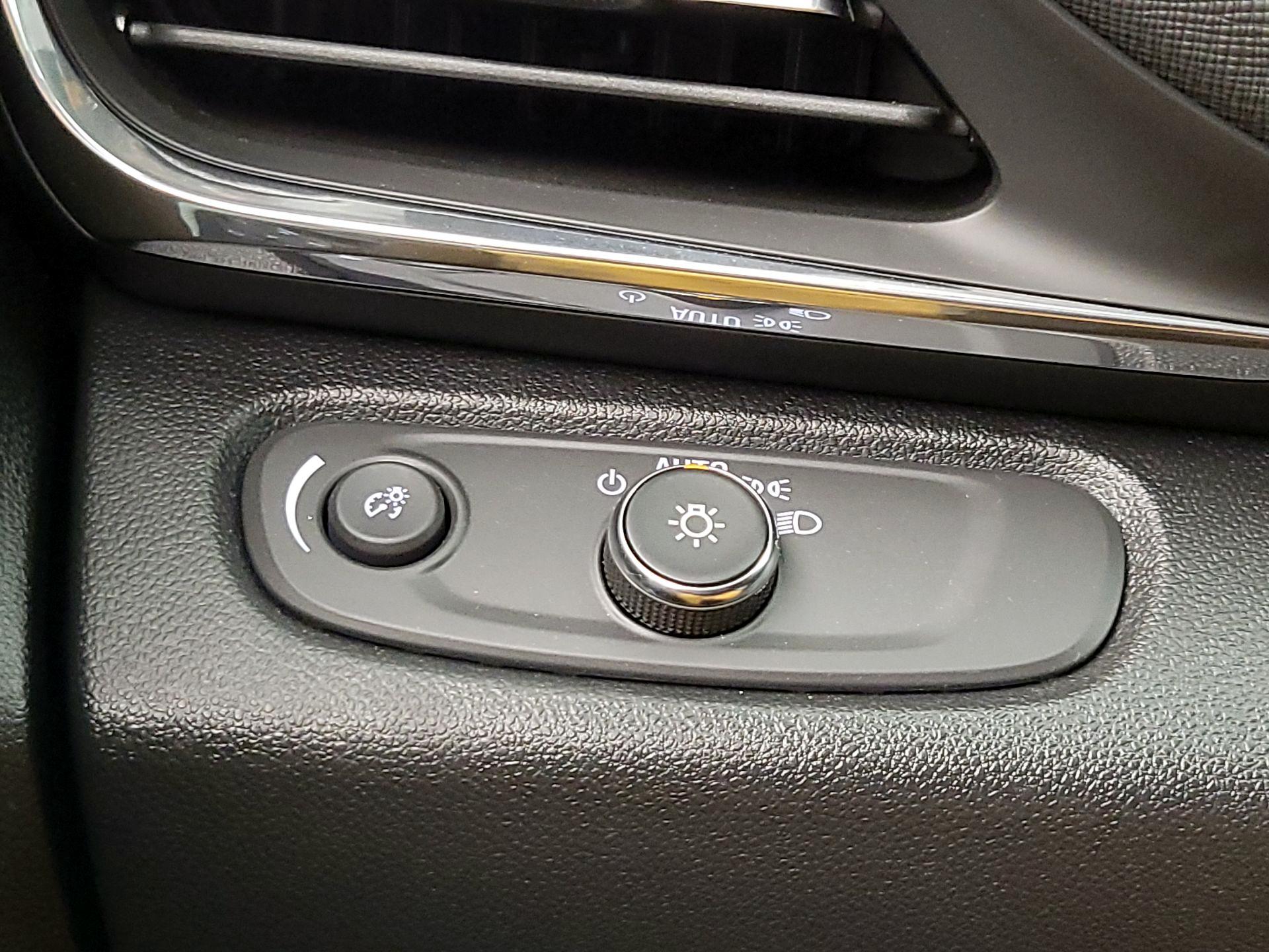 Thumbnail: 2025 Buick Envista - 13