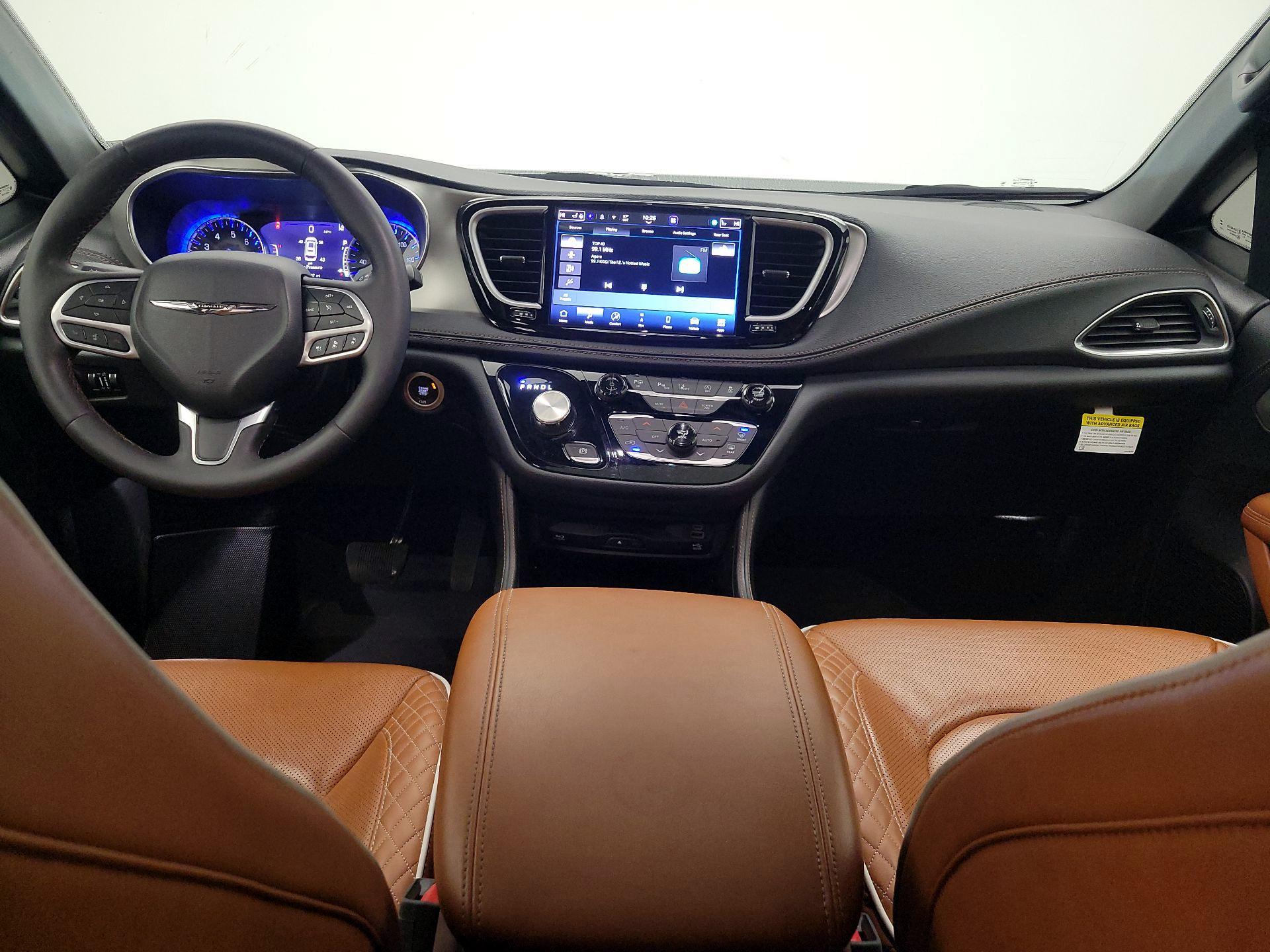 Thumbnail: 2024 Chrysler Pacifica - 9