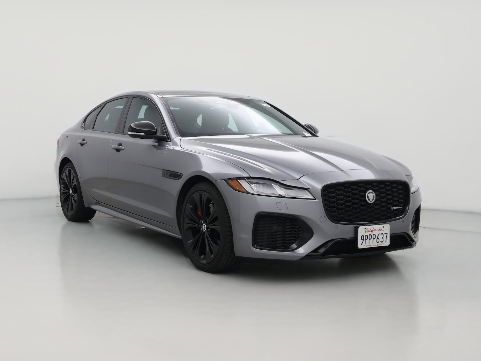2024 Jaguar XF R-Dynamic SE