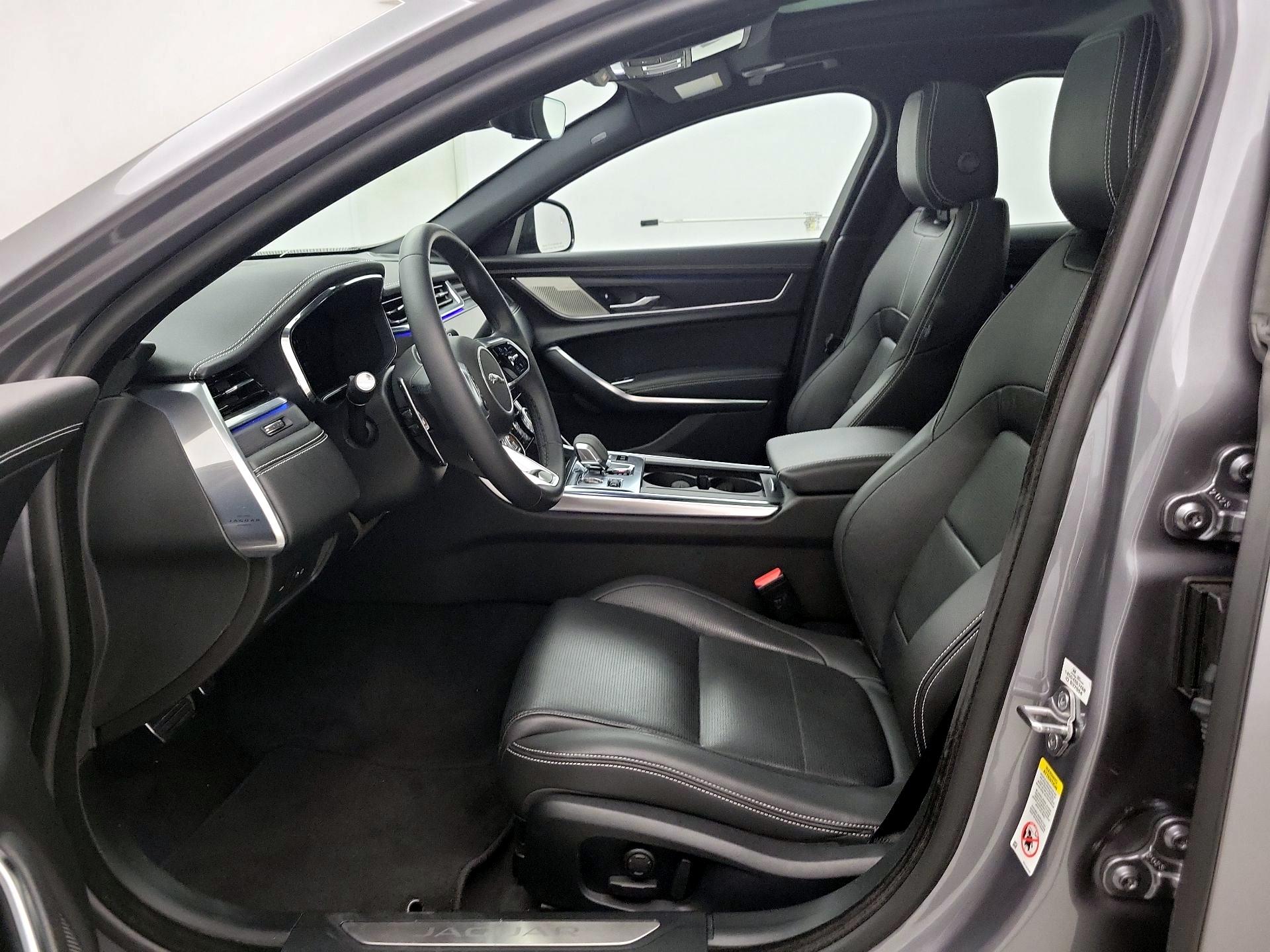 Thumbnail: 2024 Jaguar XF - 11