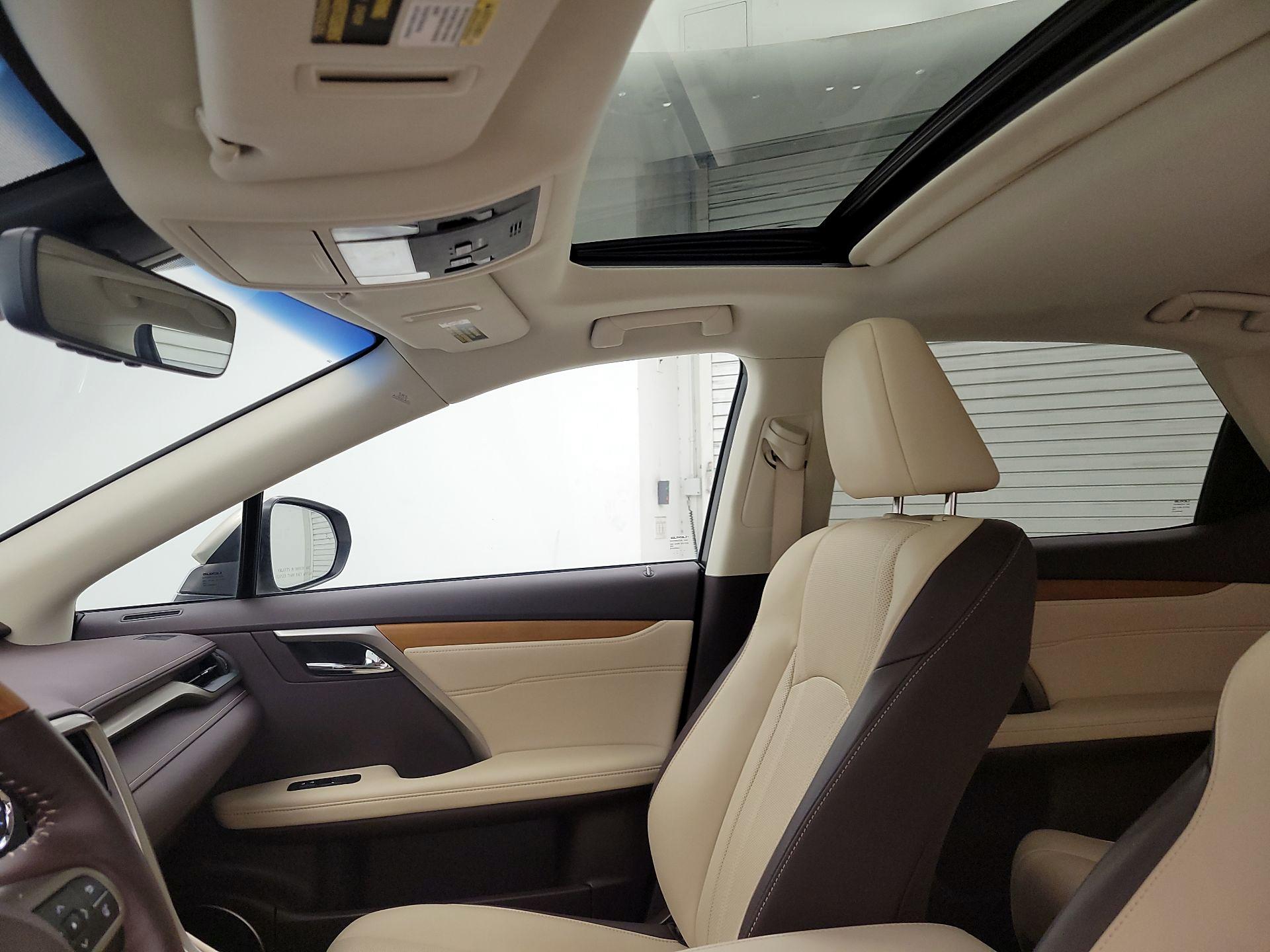 Thumbnail: 2017 Lexus RX - 20