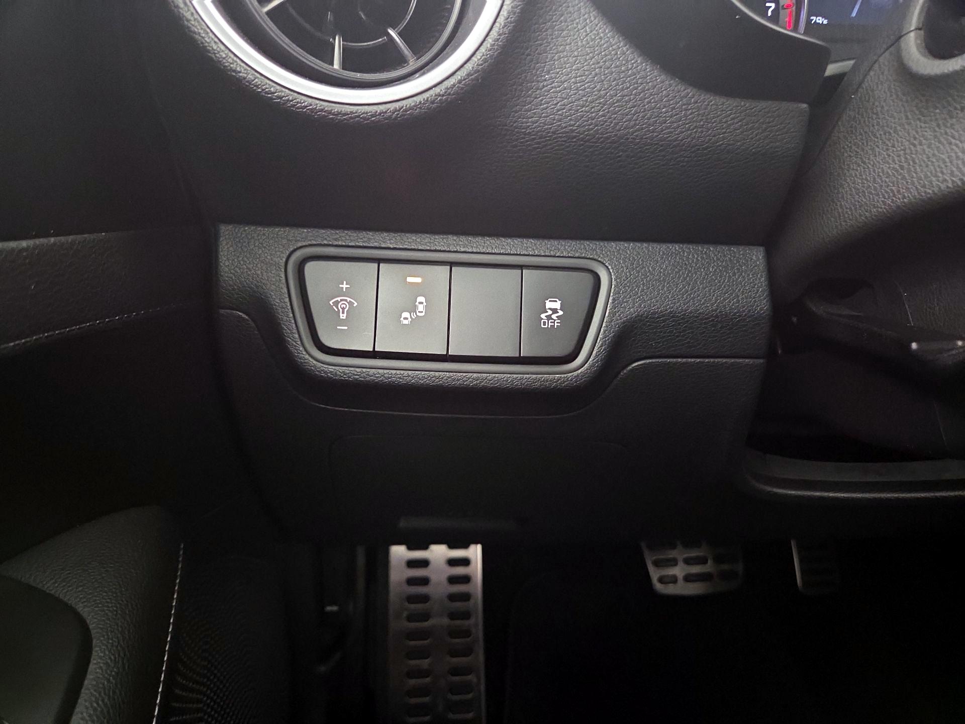 Thumbnail: 2024 Kia Forte - 13