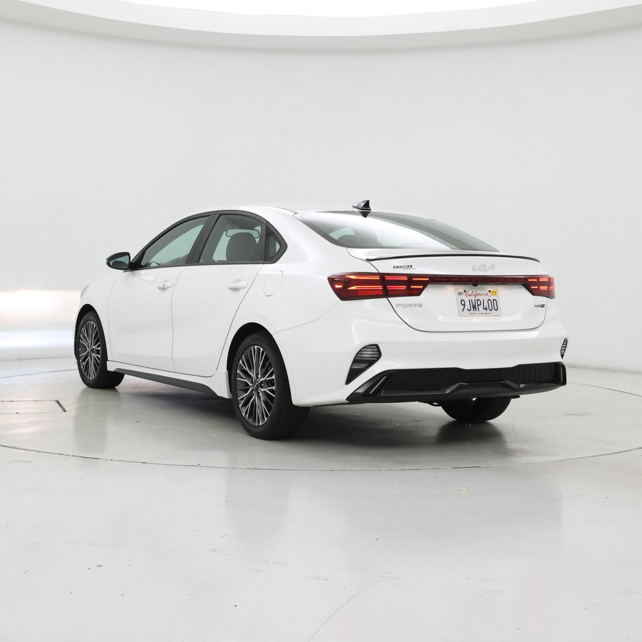 Thumbnail: 2024 Kia Forte - 2