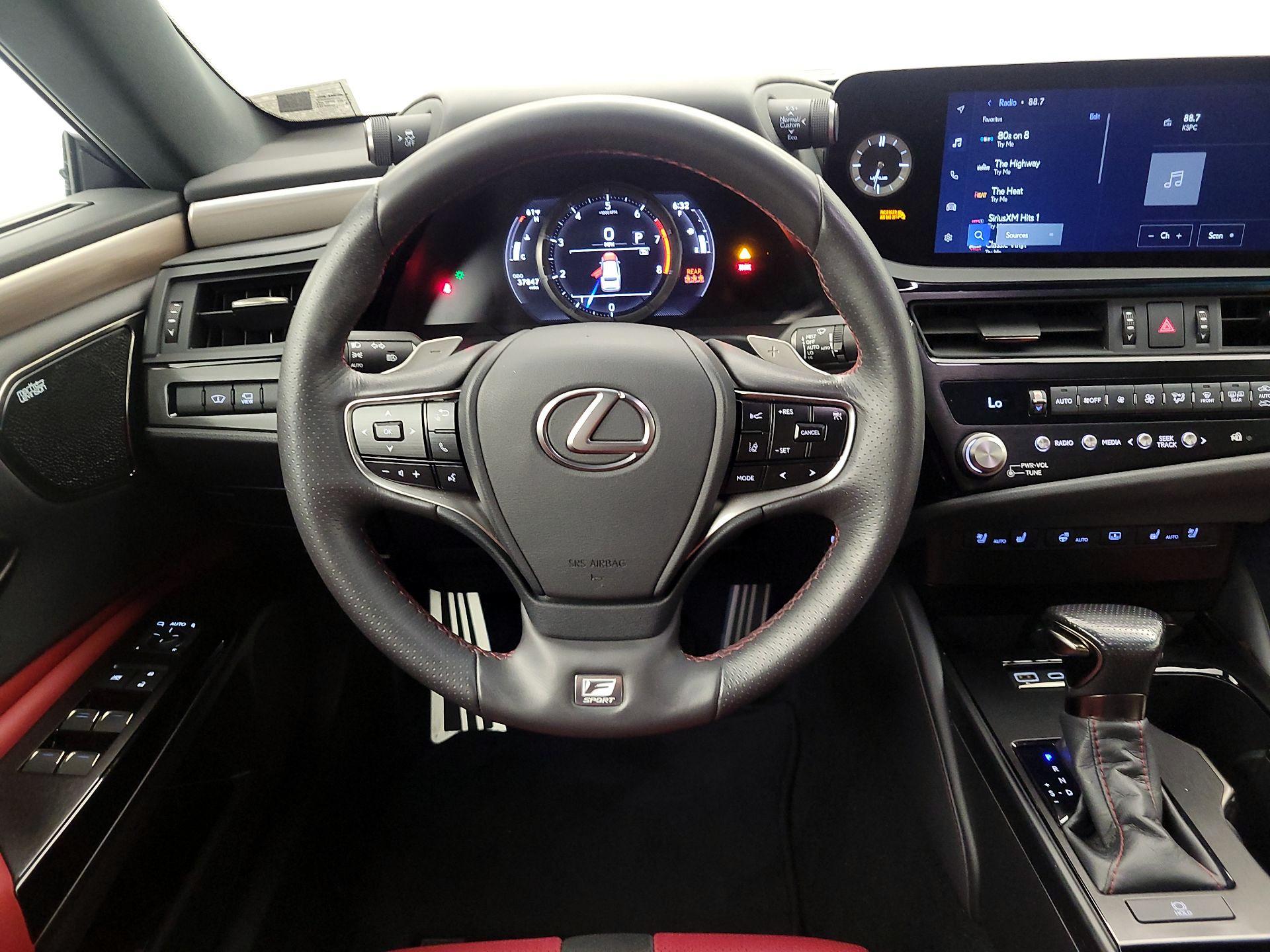 Thumbnail: 2023 Lexus ES - 10