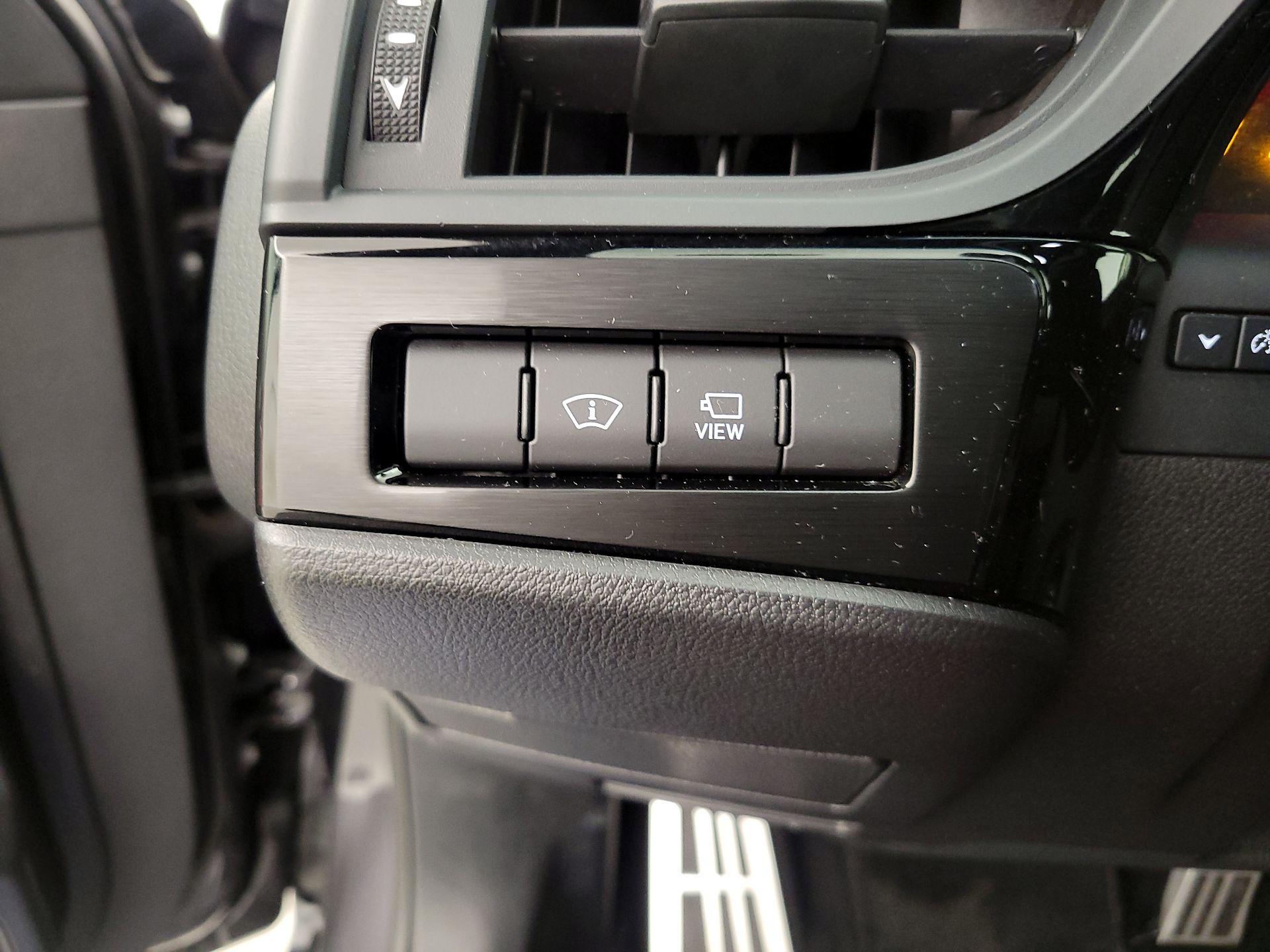 Thumbnail: 2023 Lexus ES - 13