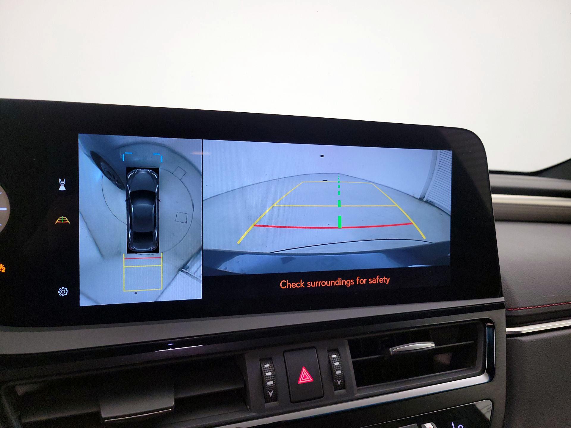 Thumbnail: 2023 Lexus ES - 14