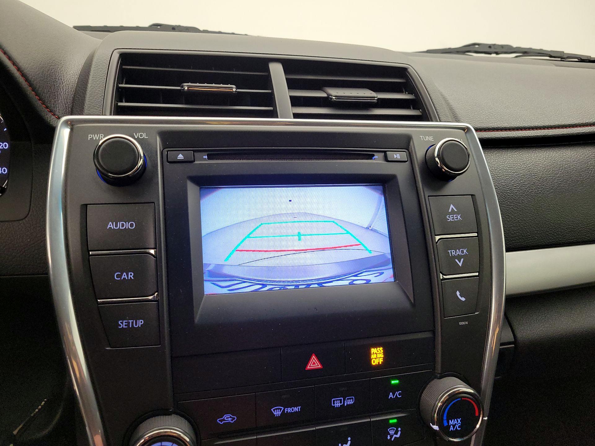 Thumbnail: 2017 Toyota Camry - 14