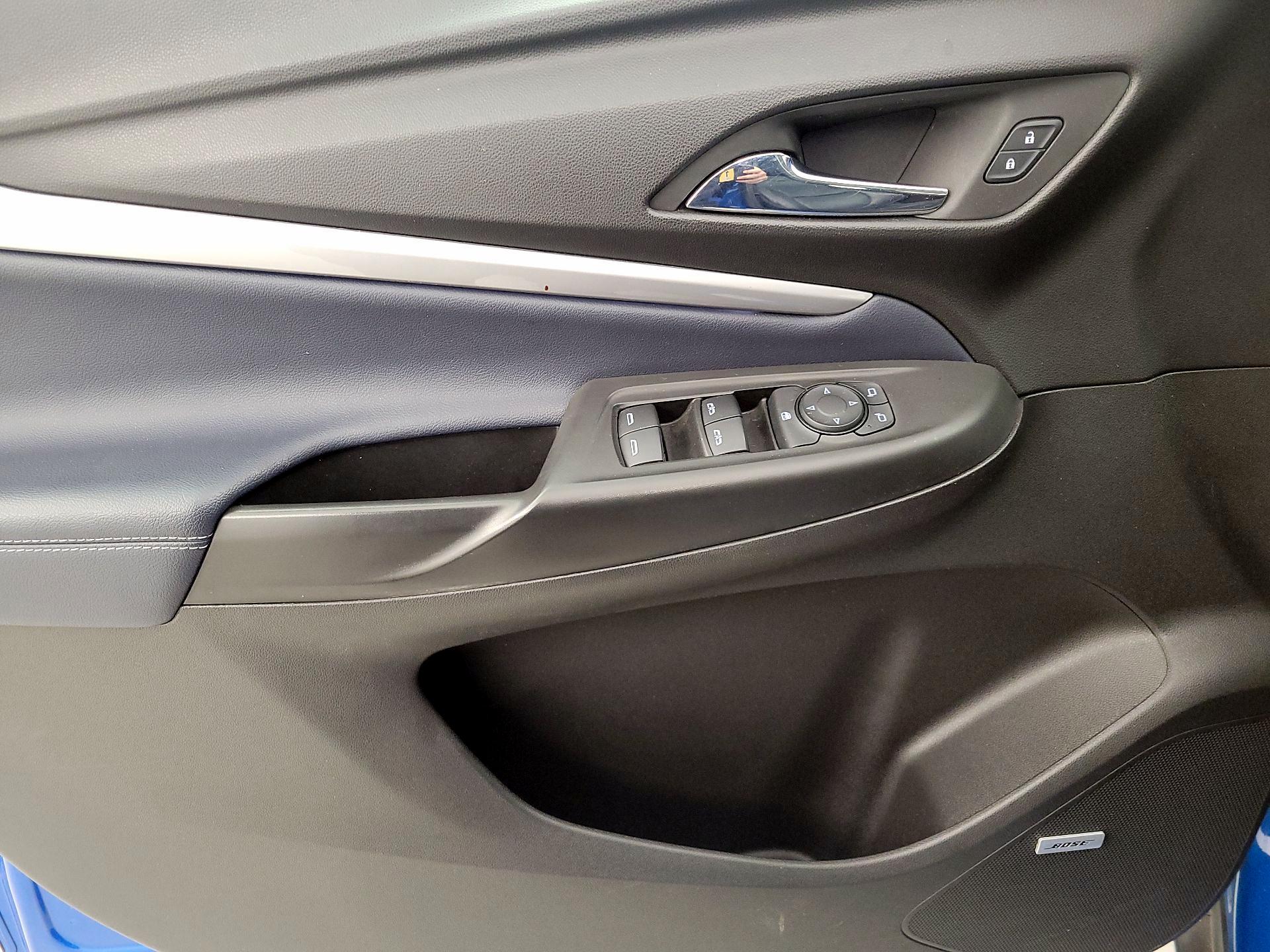 Thumbnail: 2022 Chevrolet Bolt EUV - 12