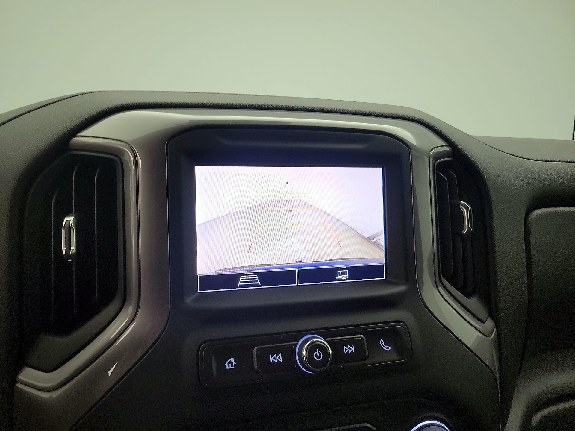 Thumbnail: 2022 Chevrolet Silverado 1500 - 14