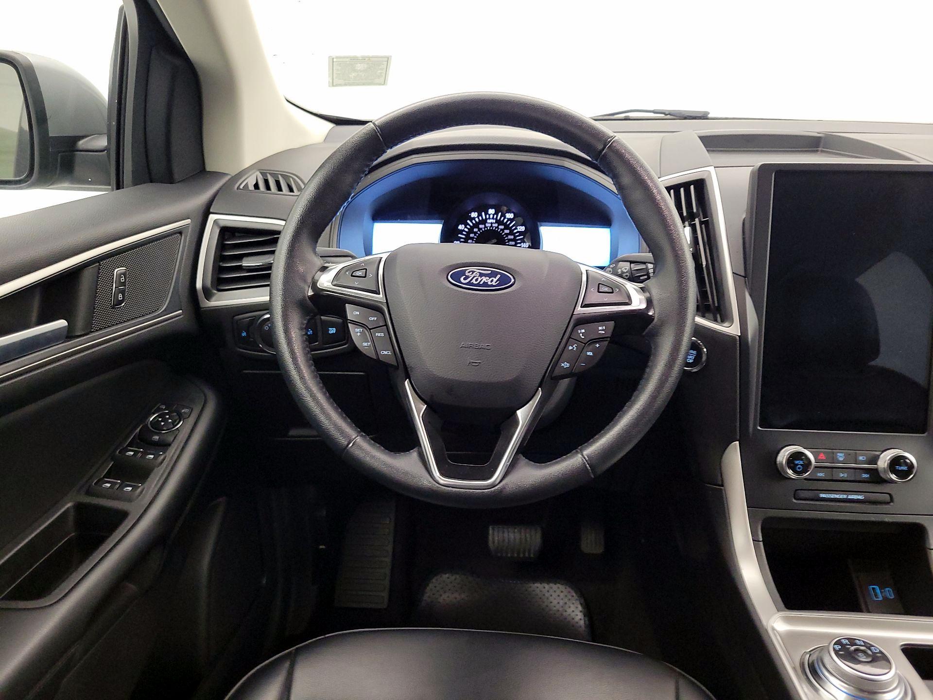 Thumbnail: 2024 Ford Edge - 10