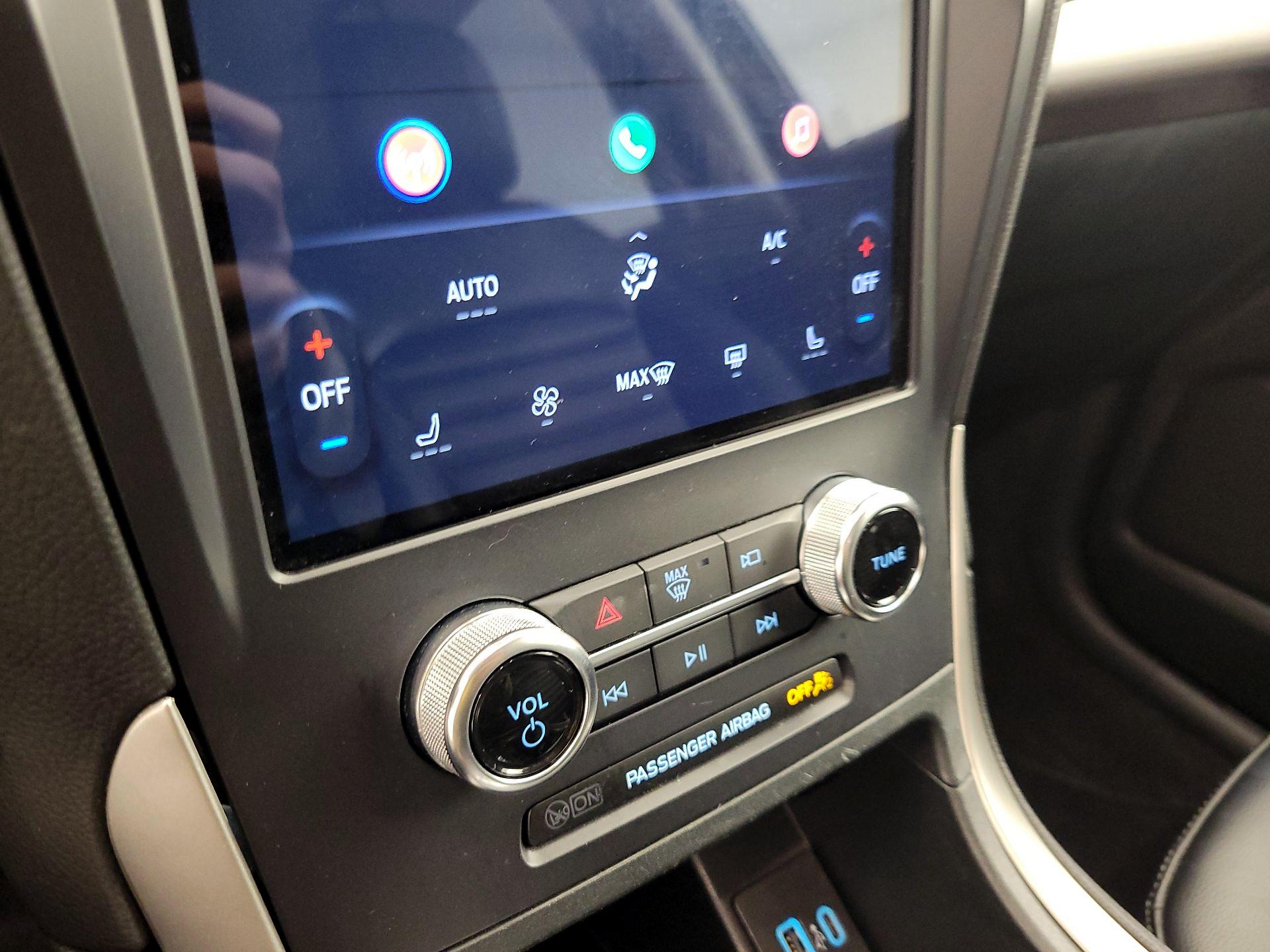 Thumbnail: 2024 Ford Edge - 16