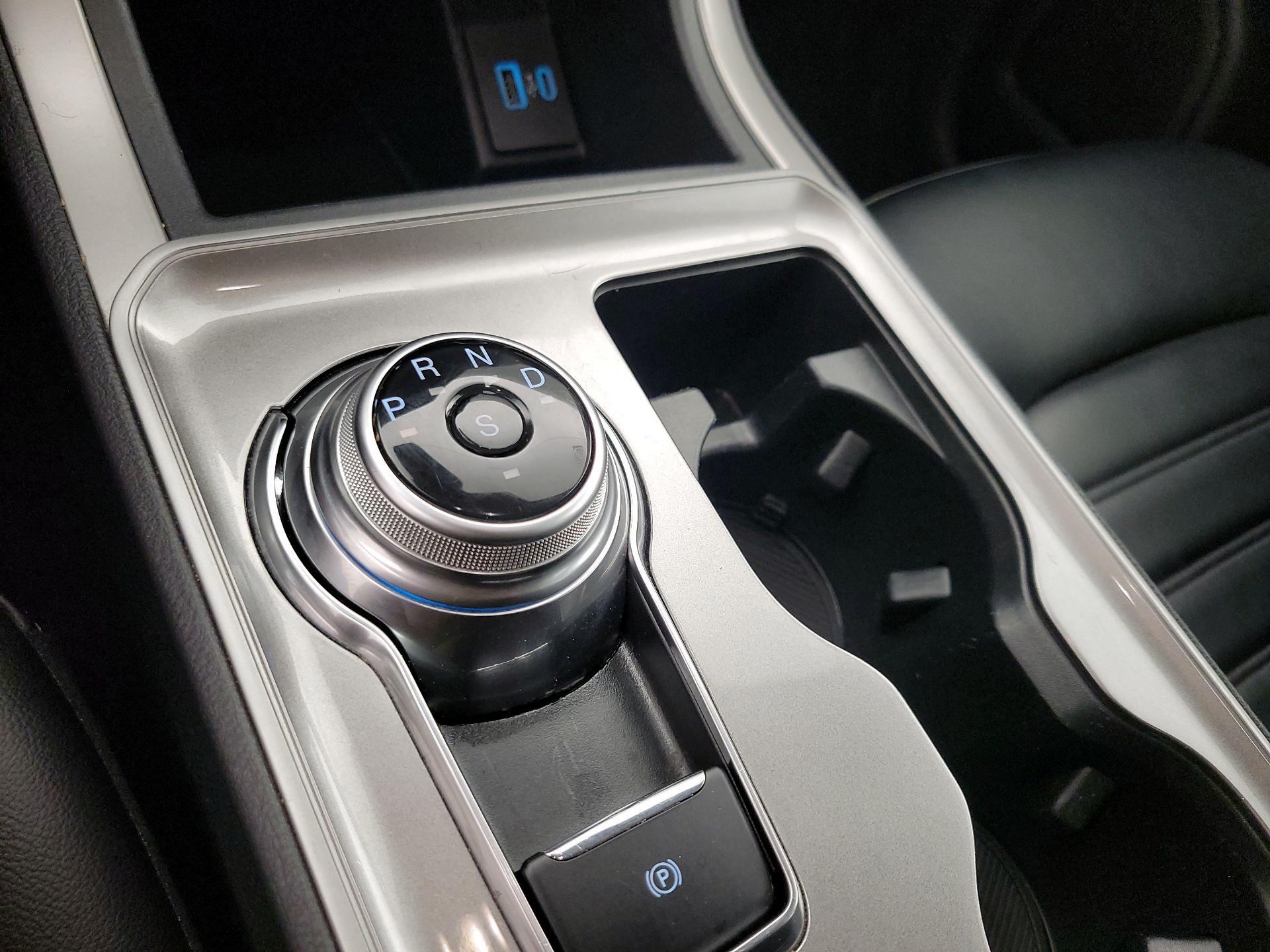 Thumbnail: 2024 Ford Edge - 17