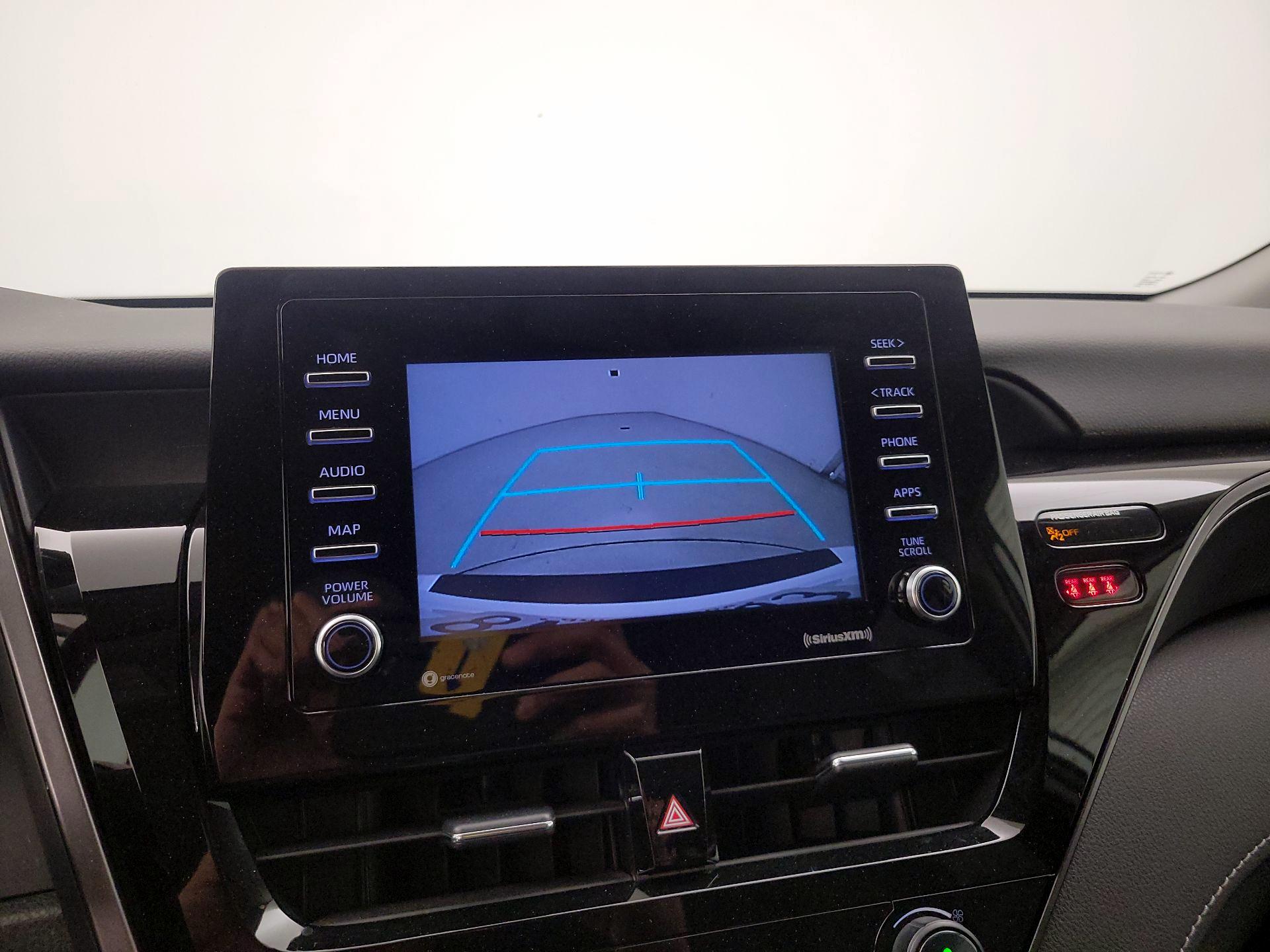 Thumbnail: 2021 Toyota Camry - 14